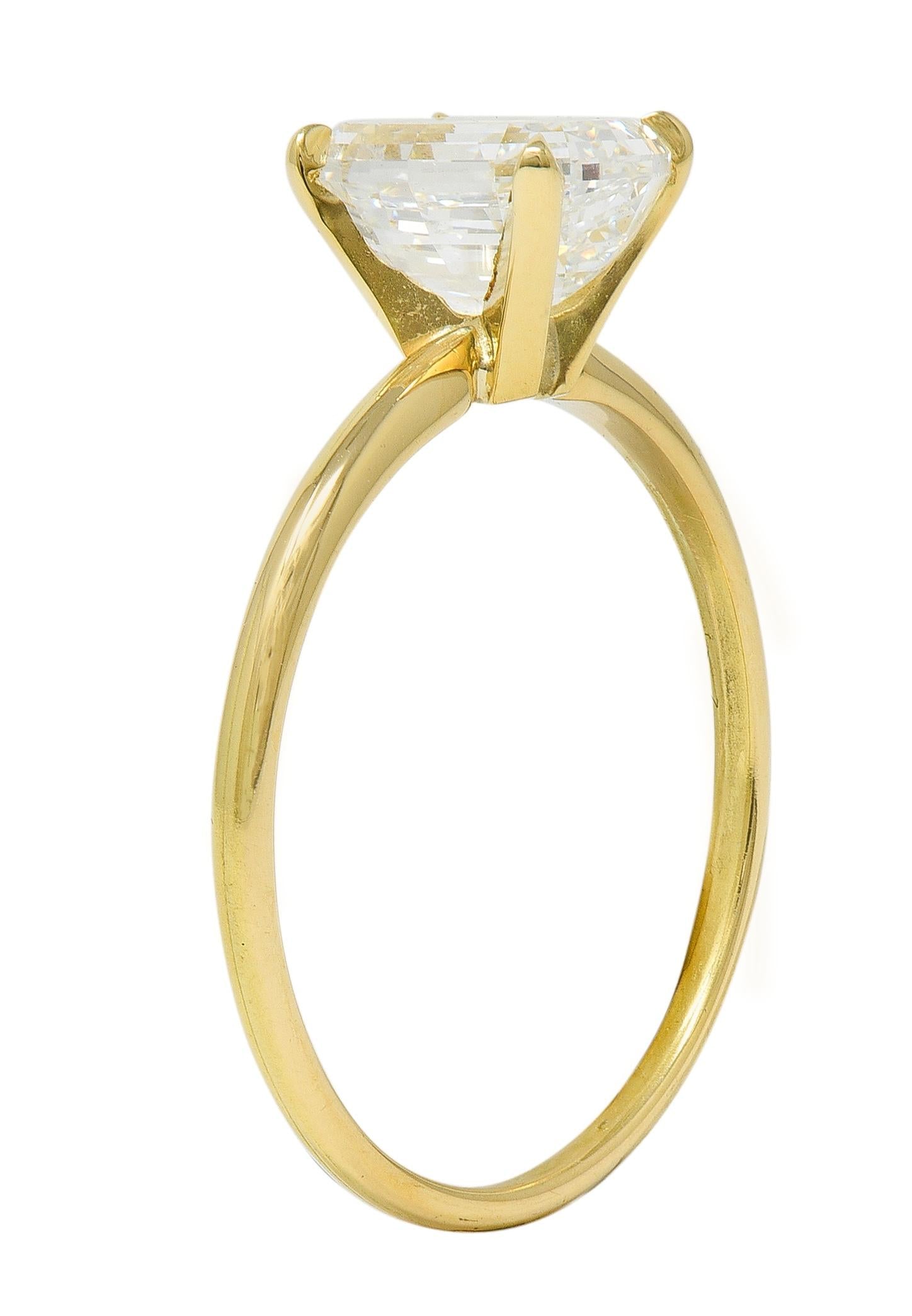 Contemporary 2.06 CTW Oval Diamond 18K Gold Solitaire Engagement Ring GIA