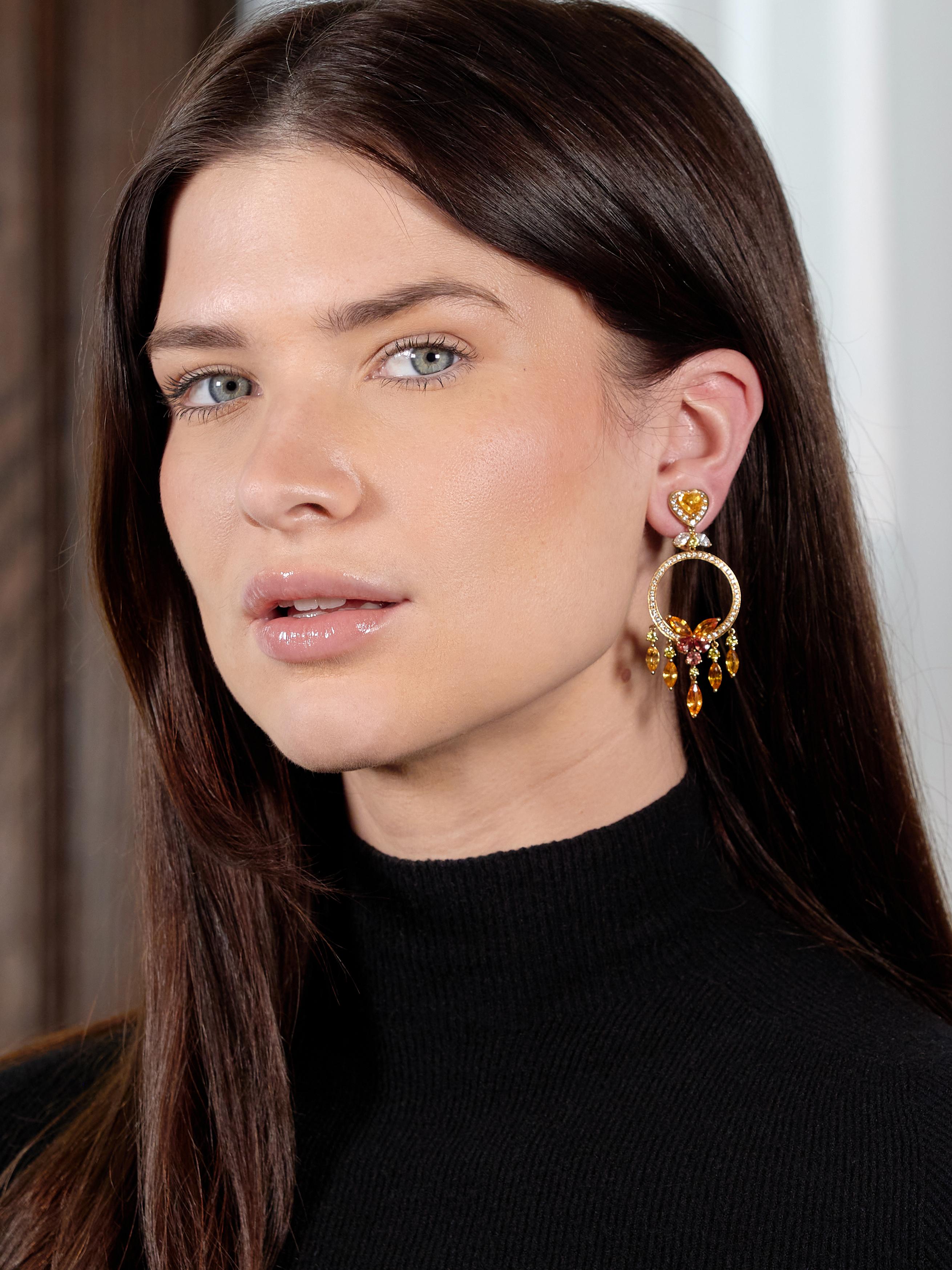 Contemporary Sapphire Diamond 18K Gold Butterfly Chandelier Drop Earrings