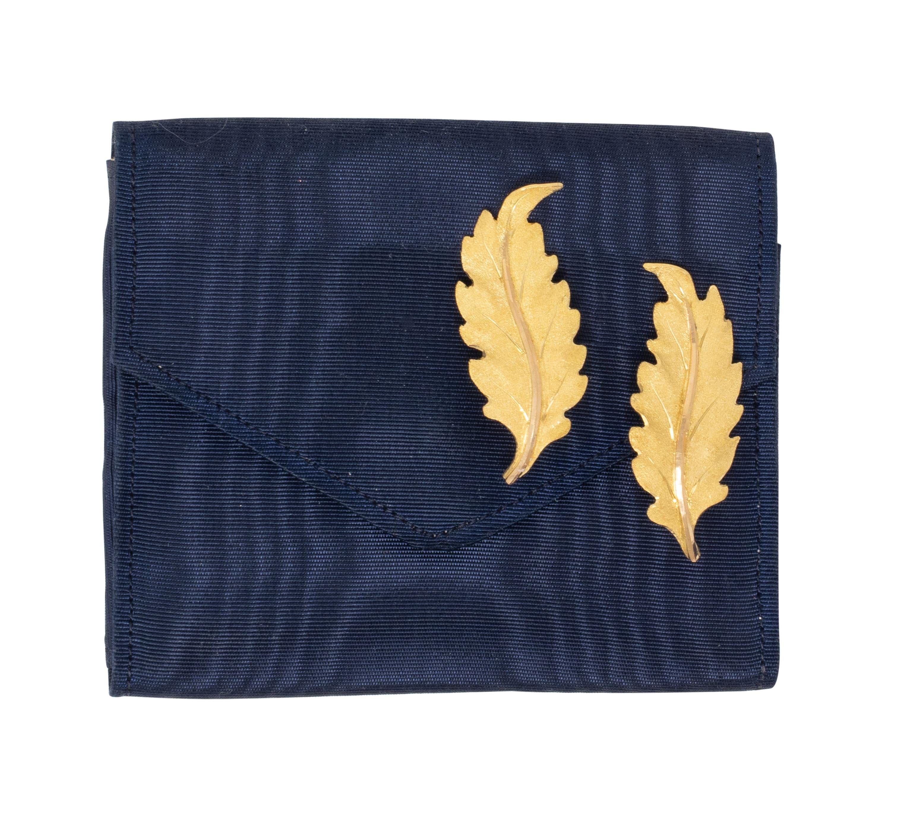 Mario Buccellati 1970's 18 Karat Yellow Gold Vintage Oak Leaf Ear-Clip Earrings
