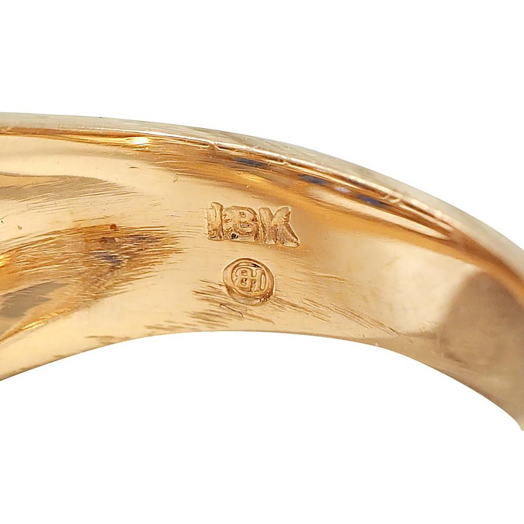 Oscar Heyman Vintage Sapphire Diamond 18 Karat Yellow Gold Domed Cocktail Ring