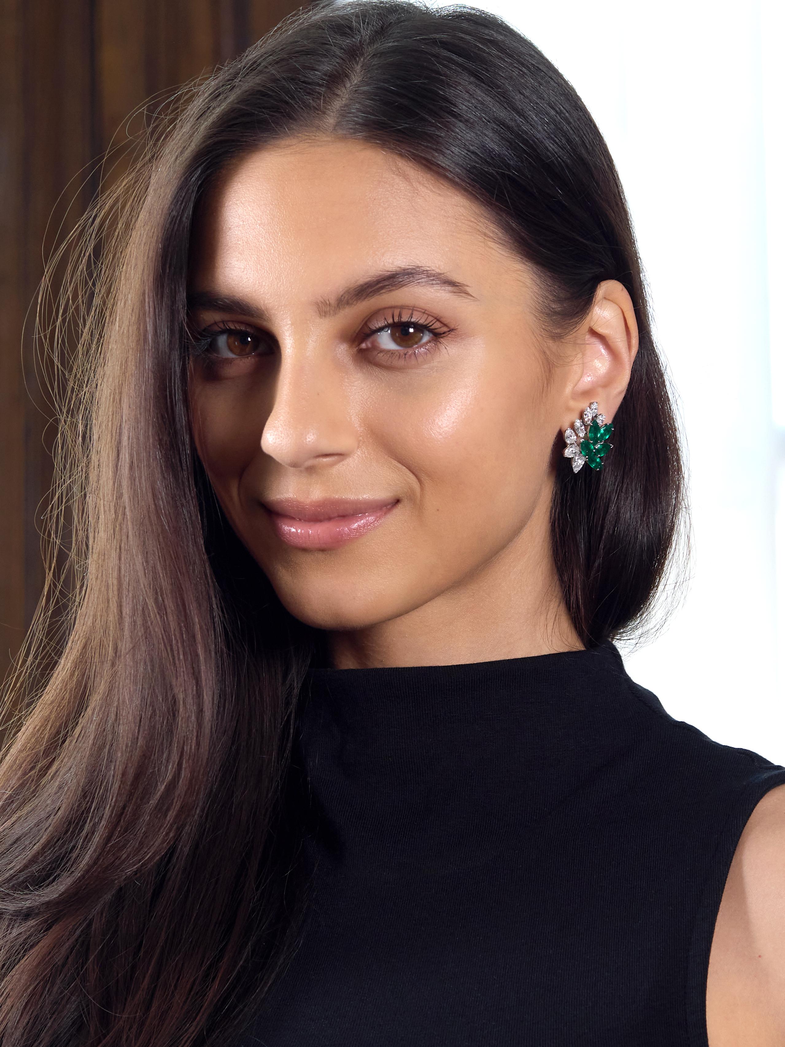 Oscar Heyman 1950s Diamond Emerald Platinum Gold Vintage Spray Ear-Clip Earrings