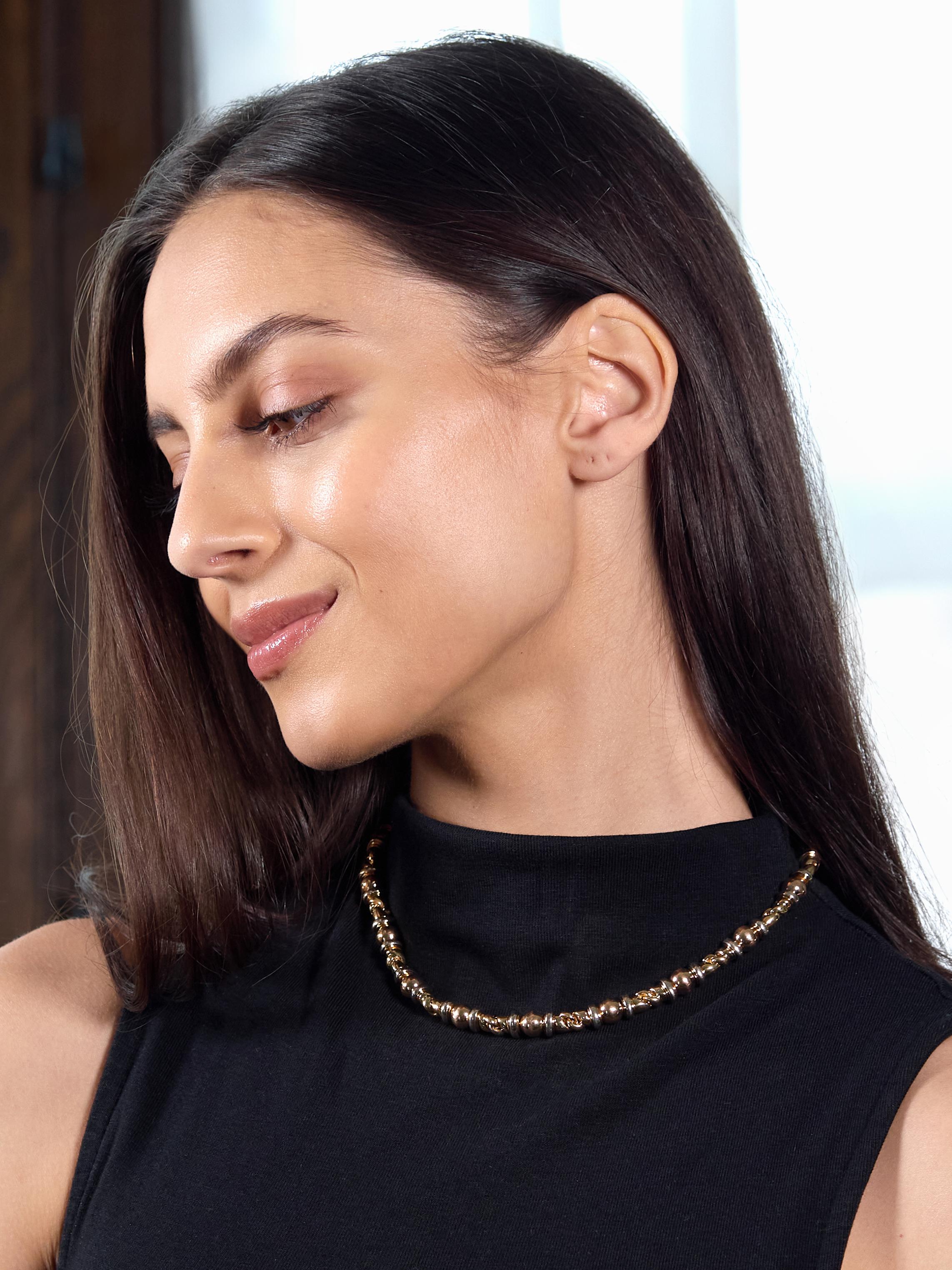 Bvlgari 1980's 18 Karat Tri-Colored Gold Vintage Gancio Link Chain Necklace