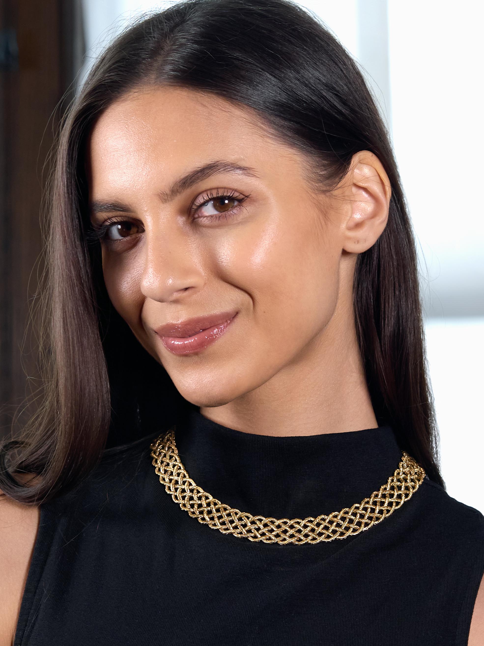 Buccellati 18 Karat Yellow Gold Woven Crepe De Chine Collar Necklace