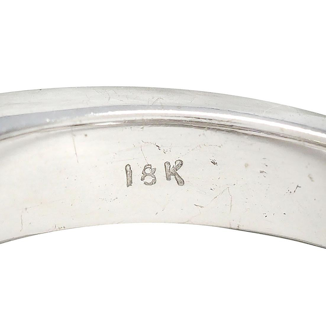 Contemporary 2.25 CTW Diamond 18 Karat White Gold Twist Multi-Row Band Ring