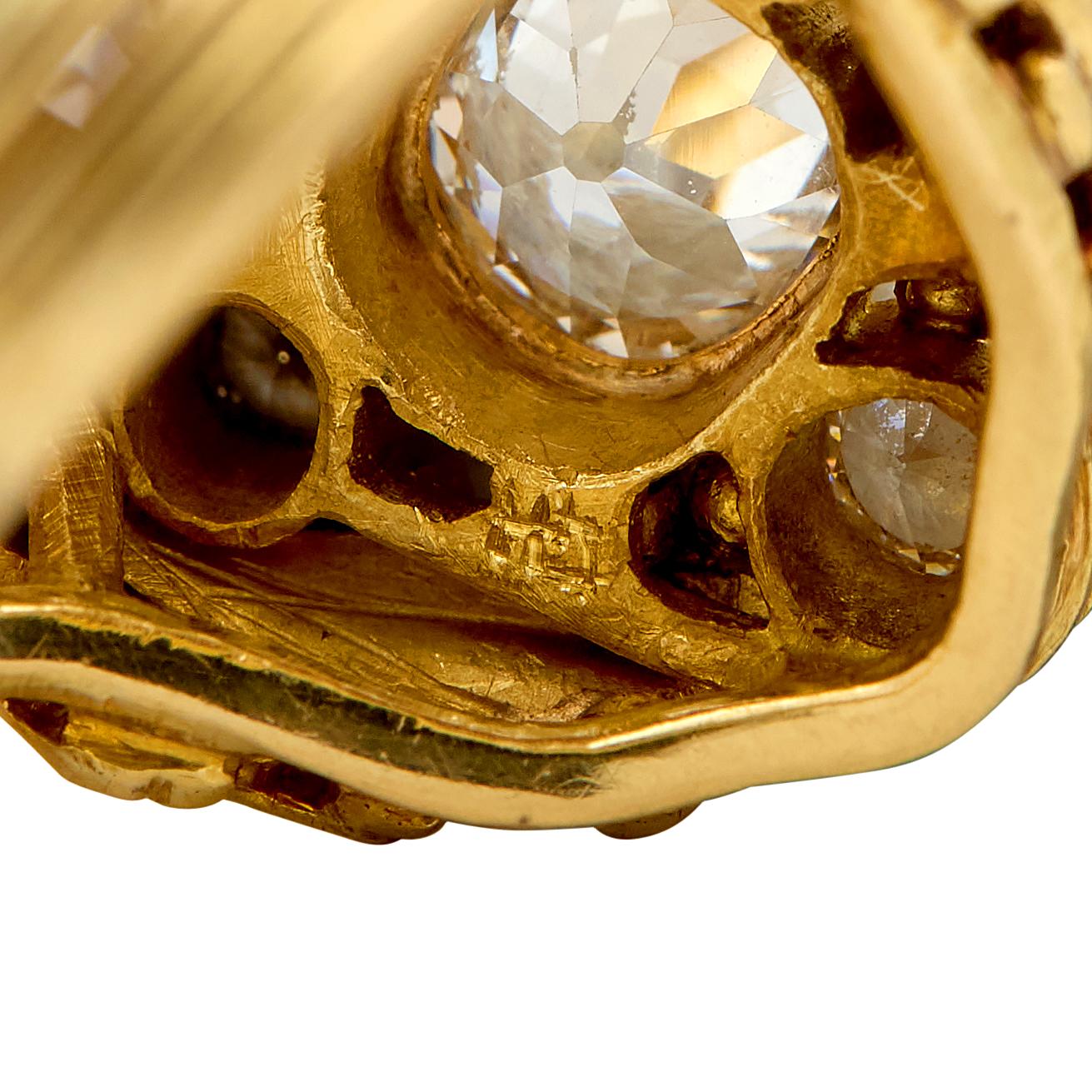 Art Nouveau 2.34 CTW Diamond 18 Karat Yellow Gold Antique Nest Cluster Ring