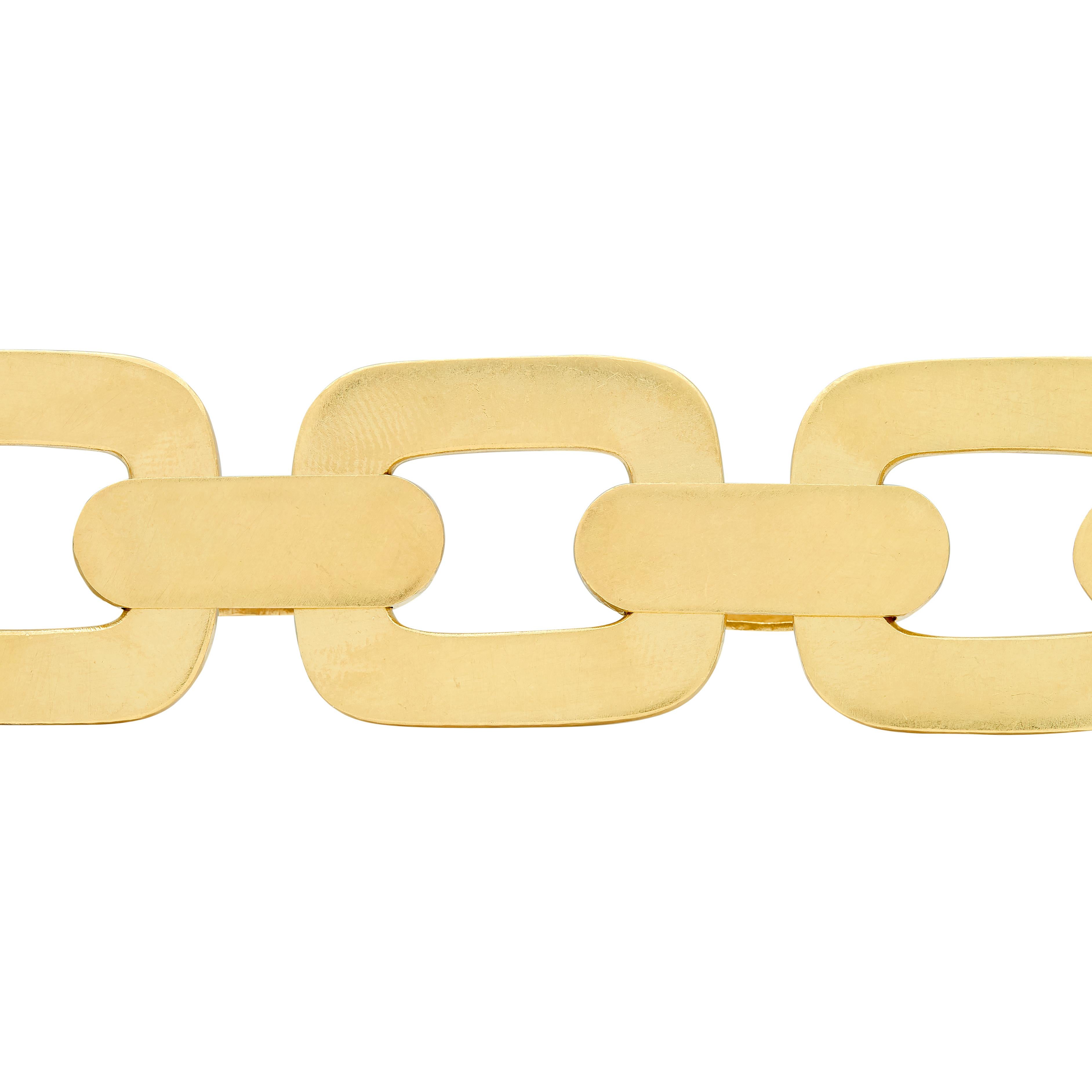 Elizabeth Locke 1980's 19K Gold Vintage Hammered Livorno Square Link Bracelet