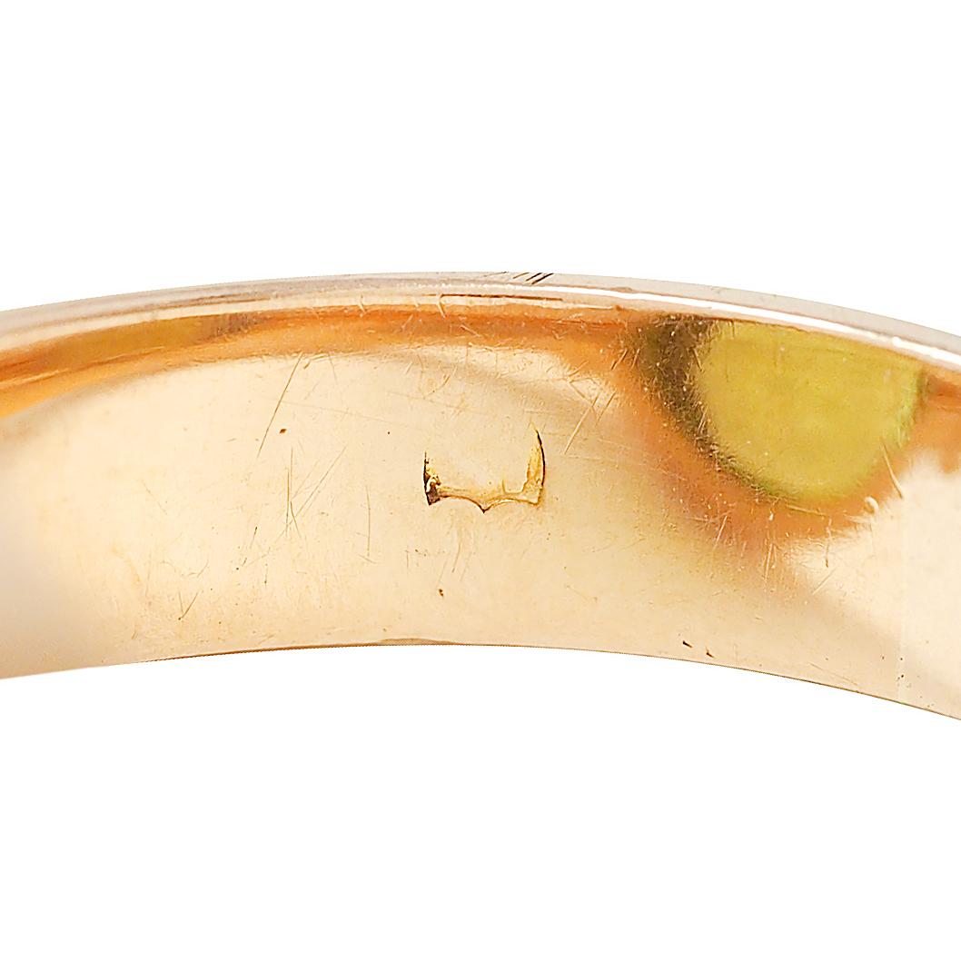 Victorian Peridot 18 Karat Yellow Gold Antique Roman Bust Intaglio Signet Ring