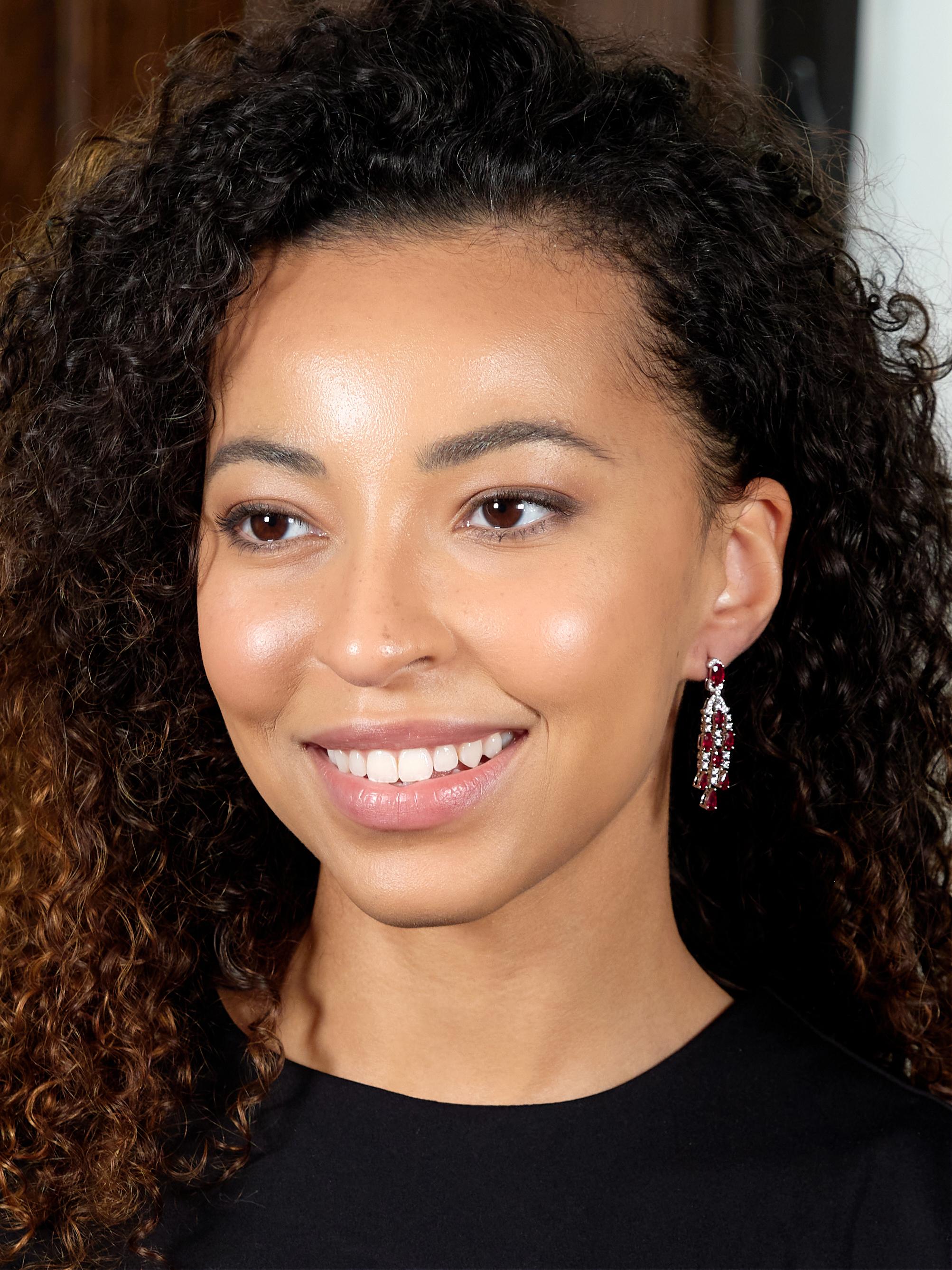 Contemporary 6.29 CTW Ruby Diamond 18 Karat White Gold Fringe Drop Earrings