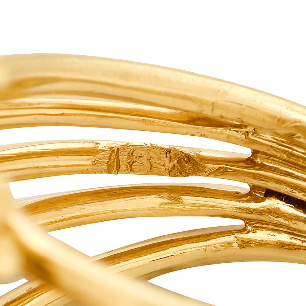 1960's Multi-Gem 18 Karat Yellow Gold Vintage En Tremblant Daisy Flower Ring