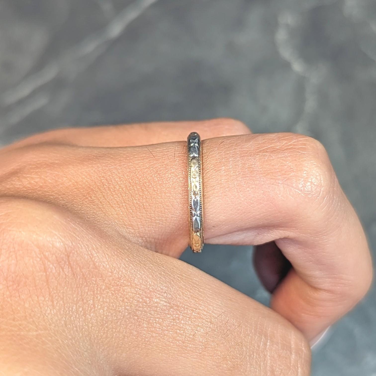 Art Deco Two-Tone 14 Karat Gold Vintage Orange Blossom Wedding Band Ring