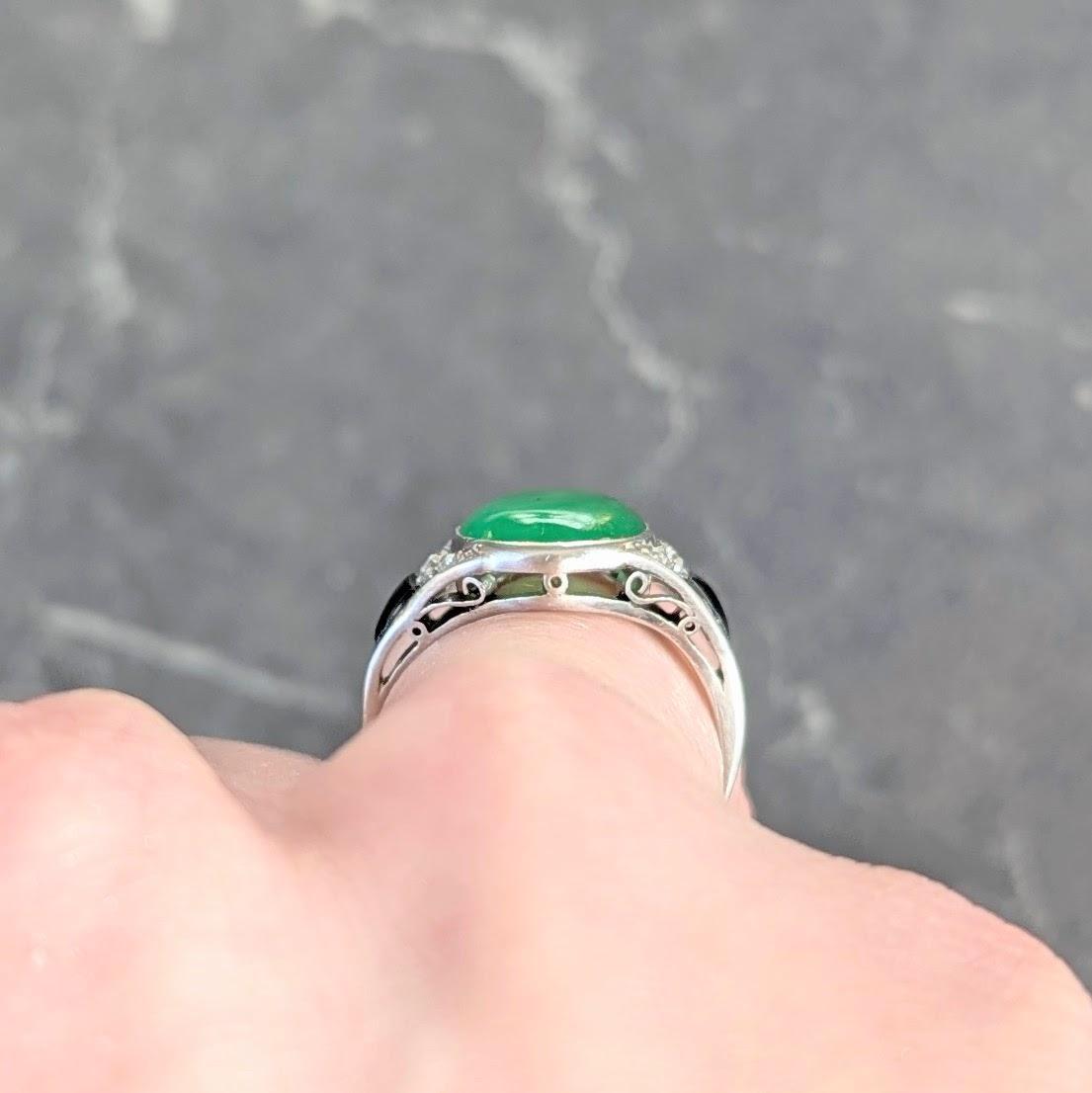 Art Deco Jadeite Jade Diamond Onyx Platinum Vintage Cocktail Ring
