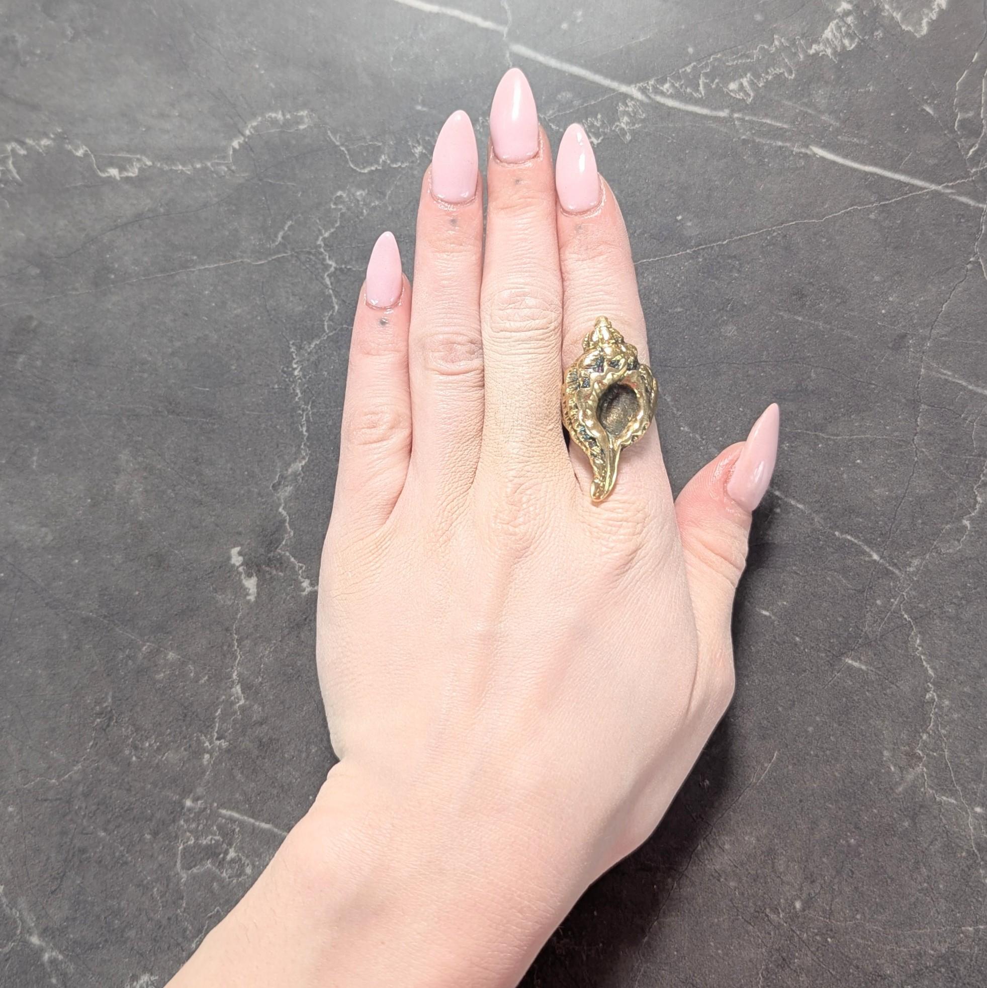 Ilias LaLaounis 1970's 18 Karat Yellow Gold Vintage Conch Seashell Ring