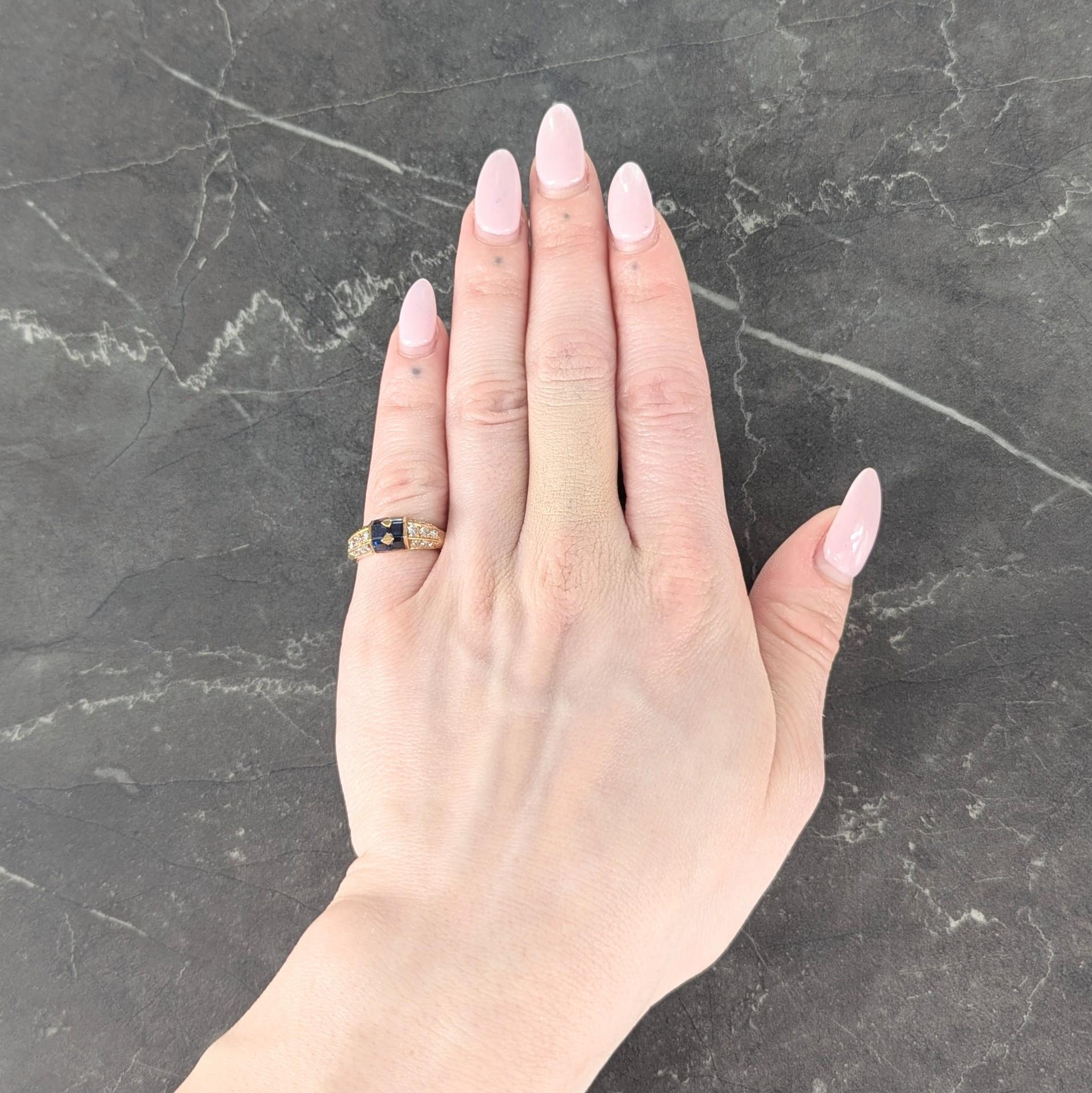 French 1960s 1.80 CTW Sapphire Diamond 18 Karat Yellow Gold Vintage Band Ring