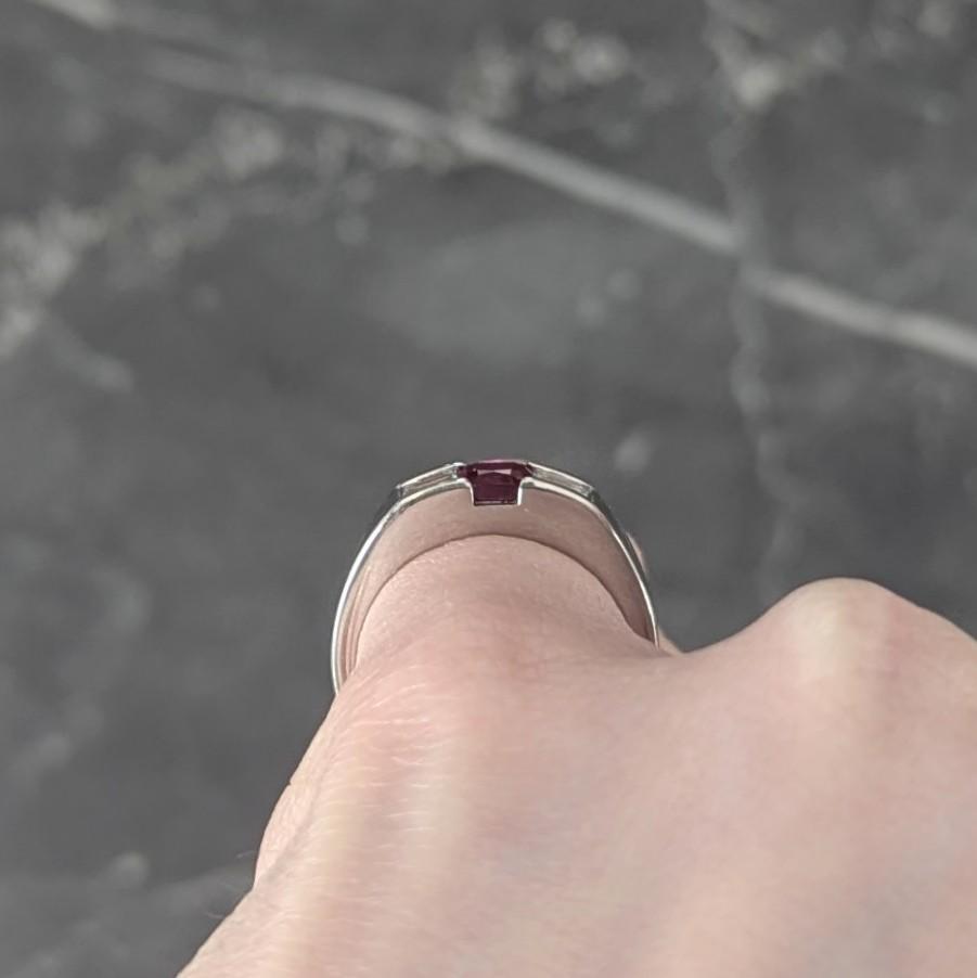 Contemporary 0.82 CTW Ruby Diamond Platinum Three Stone Ring