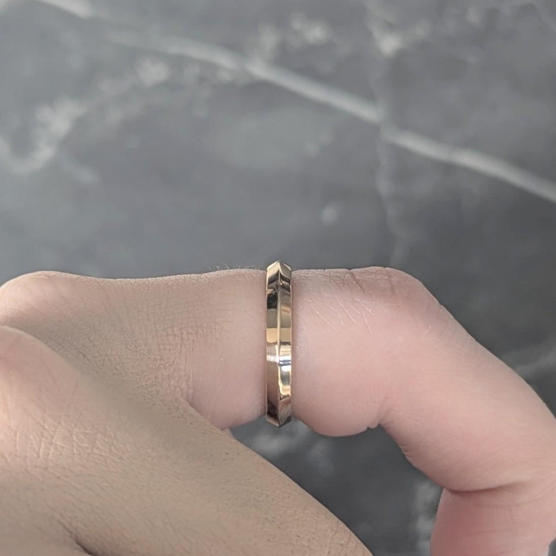 Tiffany & Co. 18 Karat Yellow Gold Contemporary Narrow Nesting Wedding Band Ring