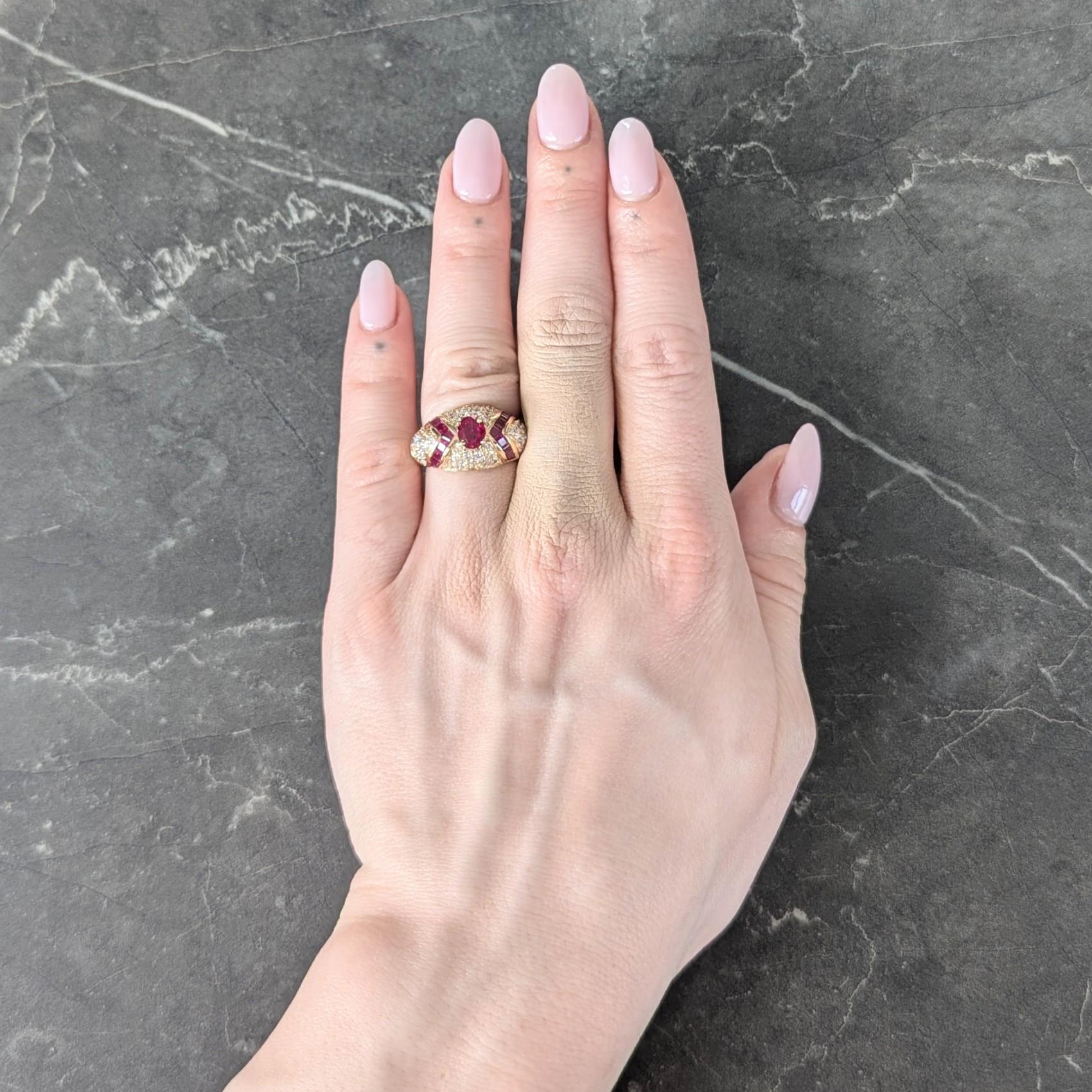 Oscar Heyman 1980's 3.60 CTW Ruby Diamond 18 Karat Gold Vintage Bombé Ring