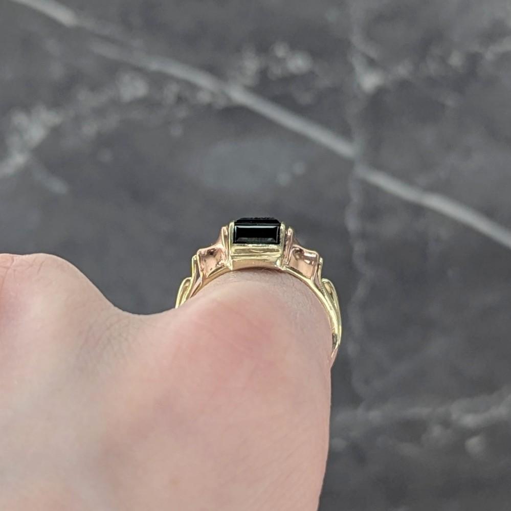 Retro French Tourmaline 14 Karat Two-Tone Gold Domed Vintage Tank Ring