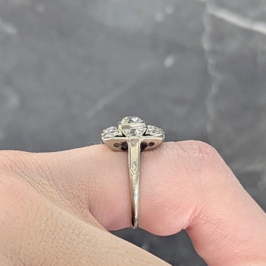 Art Deco 1.00 CTW Diamond 14 Karat White Gold Vintage Cluster Dinner Ring
