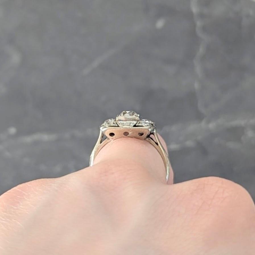 Art Deco 1.00 CTW Diamond 14 Karat White Gold Vintage Cluster Dinner Ring