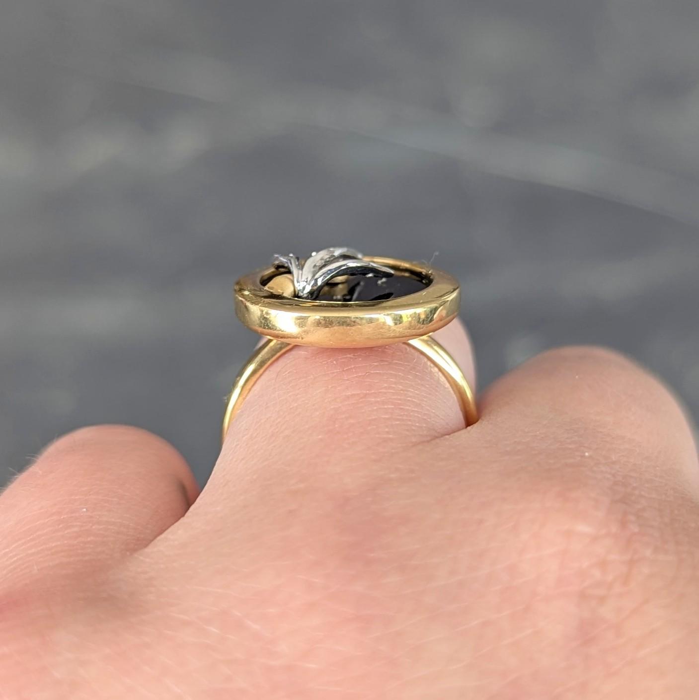 Carrera y Carrera Diamond Onyx 18 Karat Gold Baile de Bambú Signet Bamboo Ring