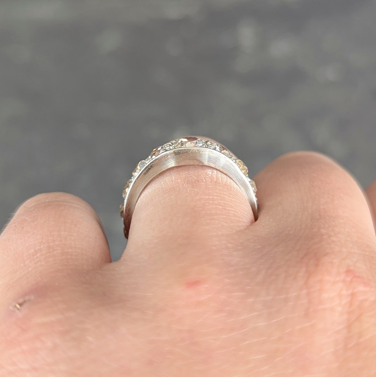 Art Deco 2.50 CTW Old Mine Cut Diamond Platinum 18 Karat Gold Vintage Band Ring