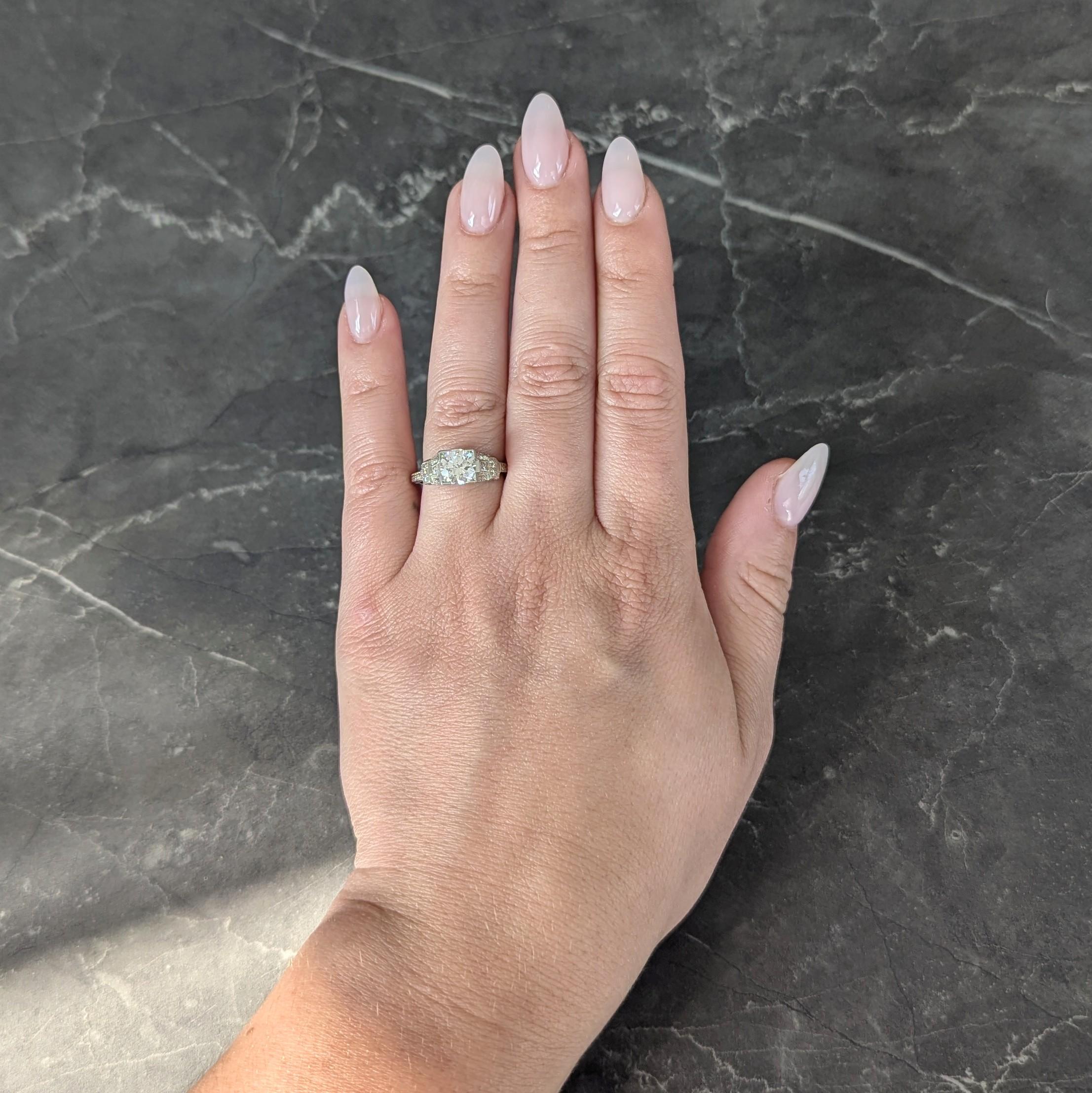 Art Deco 1.16 CTW Diamond 18 Karat Gold Vintage Orange Blossom Engagement Ring