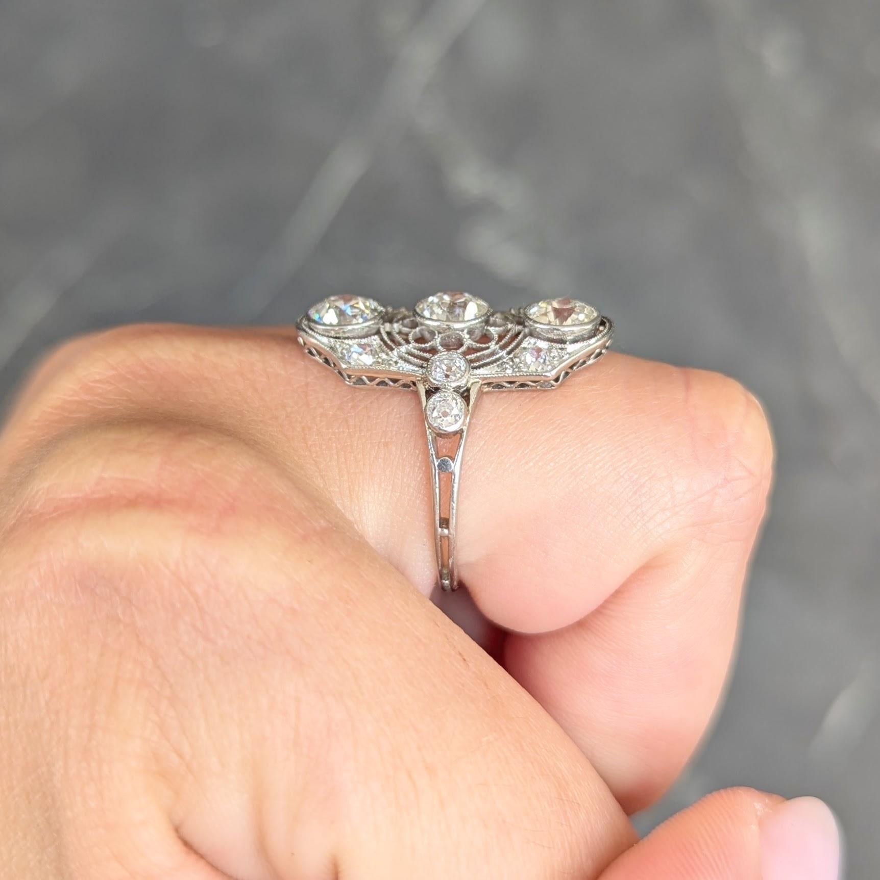 Art Deco 2.50 CTW European Diamond Platinum Vintage Floral Navette Dinner Ring