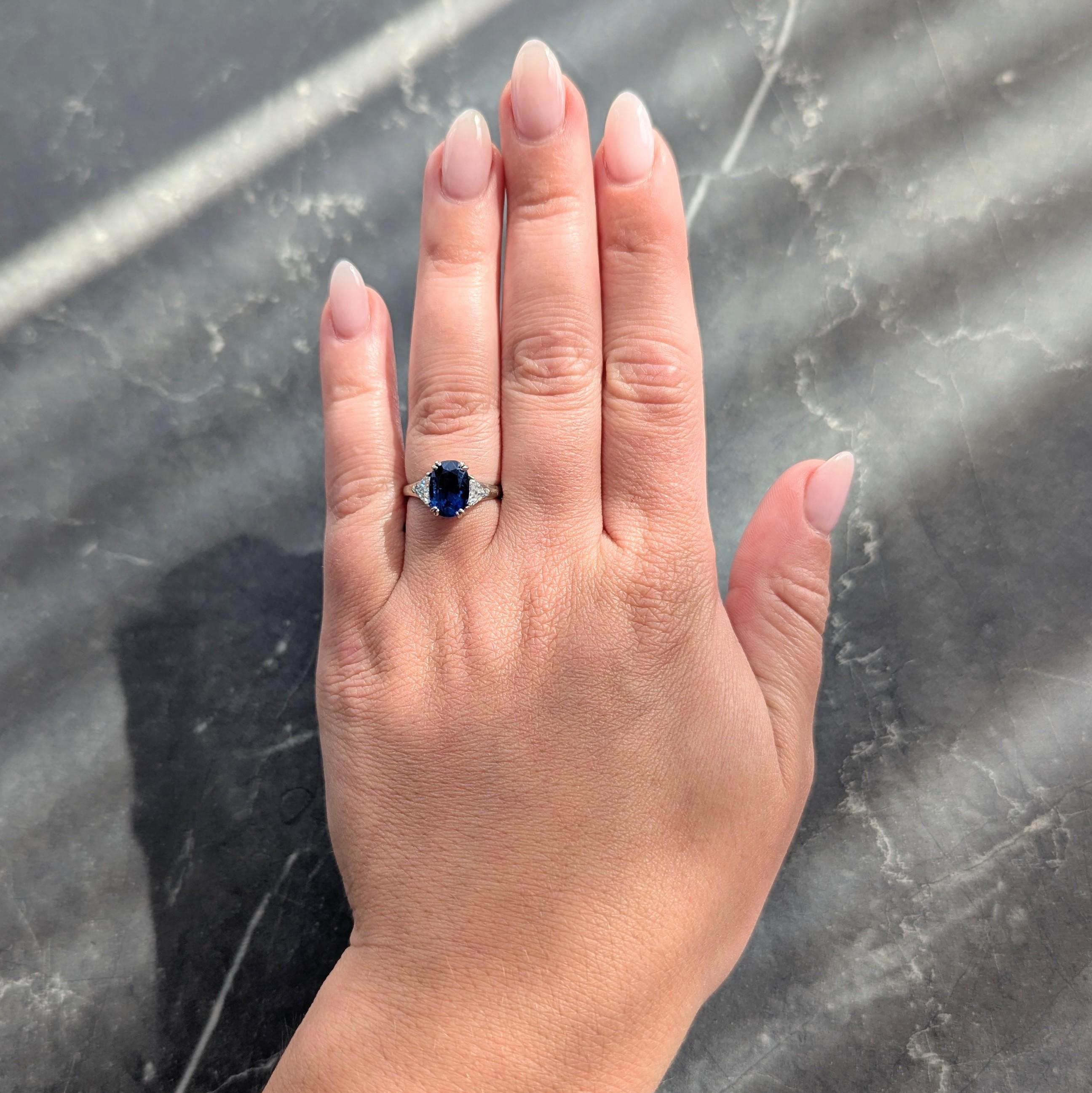 Mid-Century French 3.33 CTW Sapphire Diamond 18K Gold Vintage Three Stone Ring