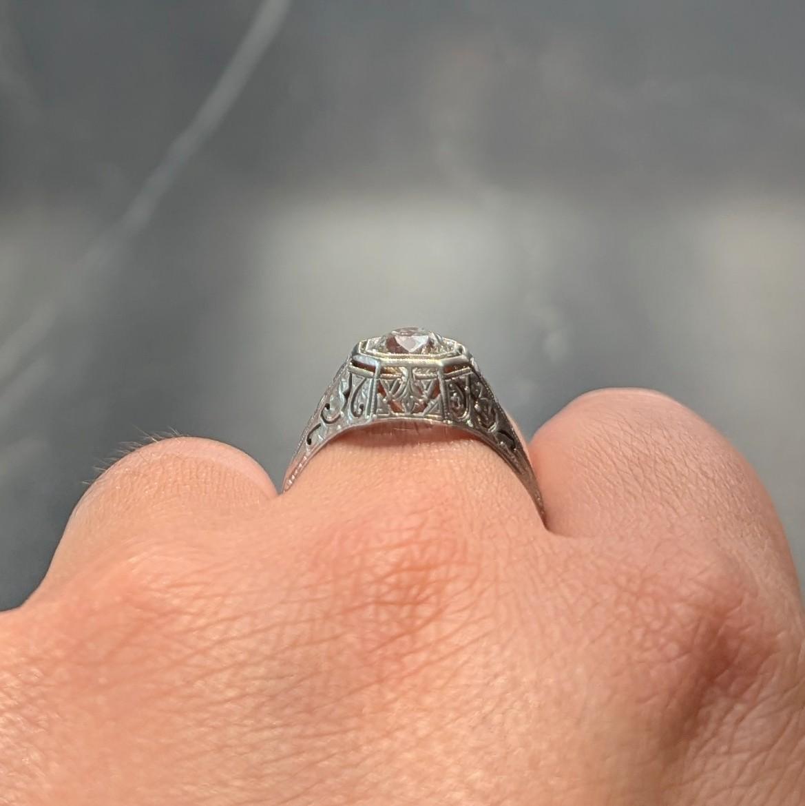 Art Deco 0.93 CTW Old Mine Diamond Platinum Vintage Solitaire Engagement Ring