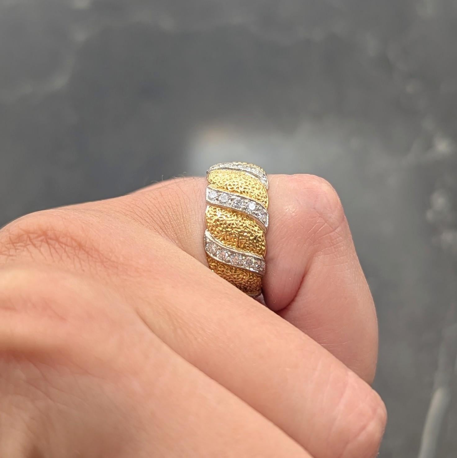 Buccellati 1980's 1.20 CTW Diamond 18K Gold Eternelle Textured Vintage Band Ring