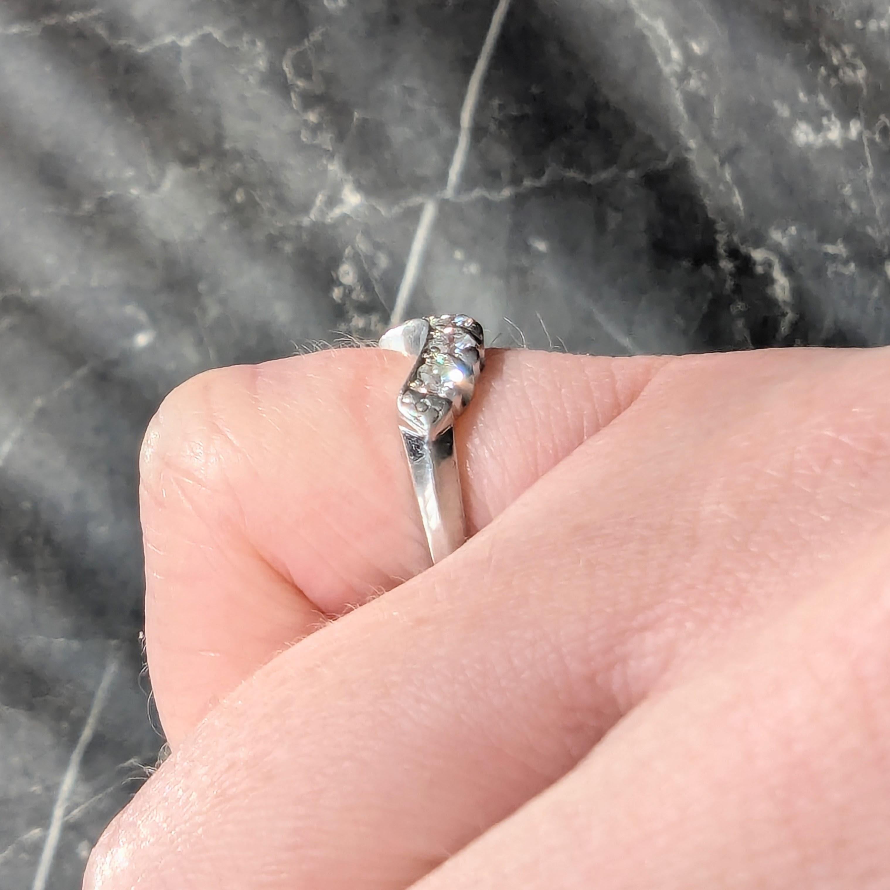 Mid-Century European Diamond Platinum Vintage Fishtail Contour Wedding Band Ring