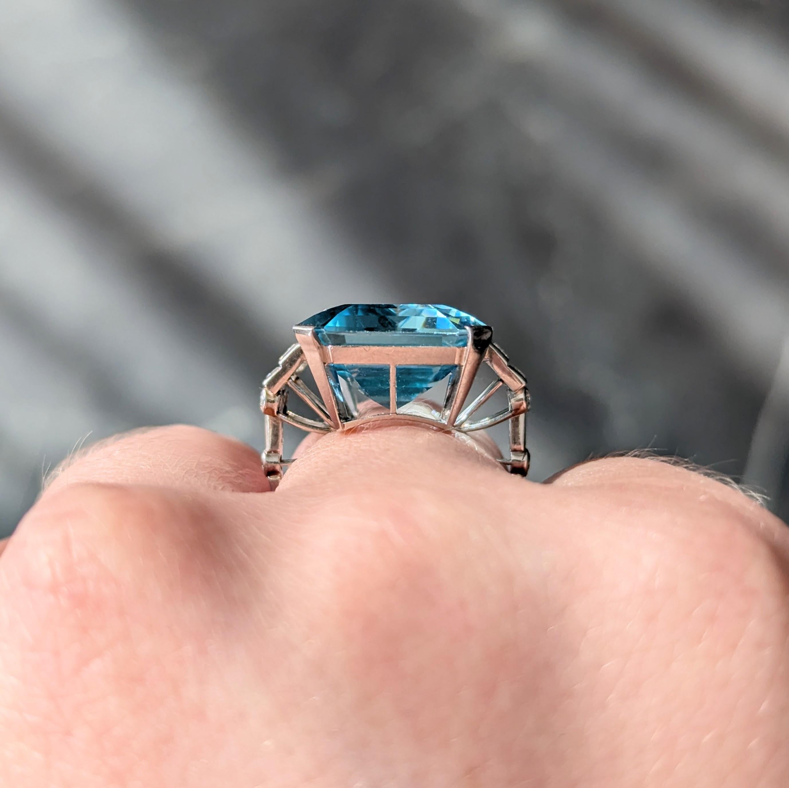 Cartier London 1950 22.30 CTW Aquamarine Diamond Platinum Vintage Cocktail Ring