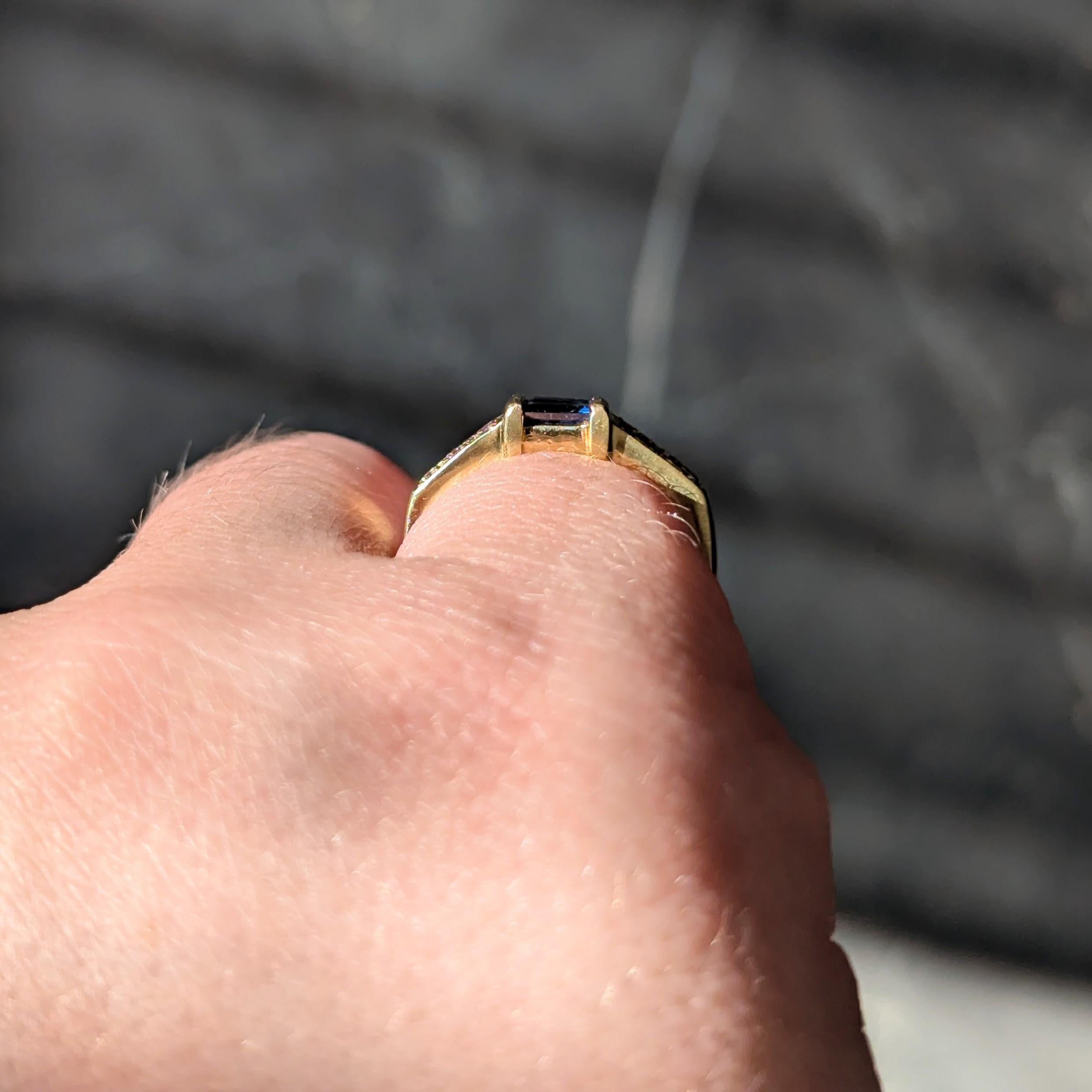 Cartier 1982 Sapphire Diamond 18 Karat Yellow Gold Vintage Band Ring