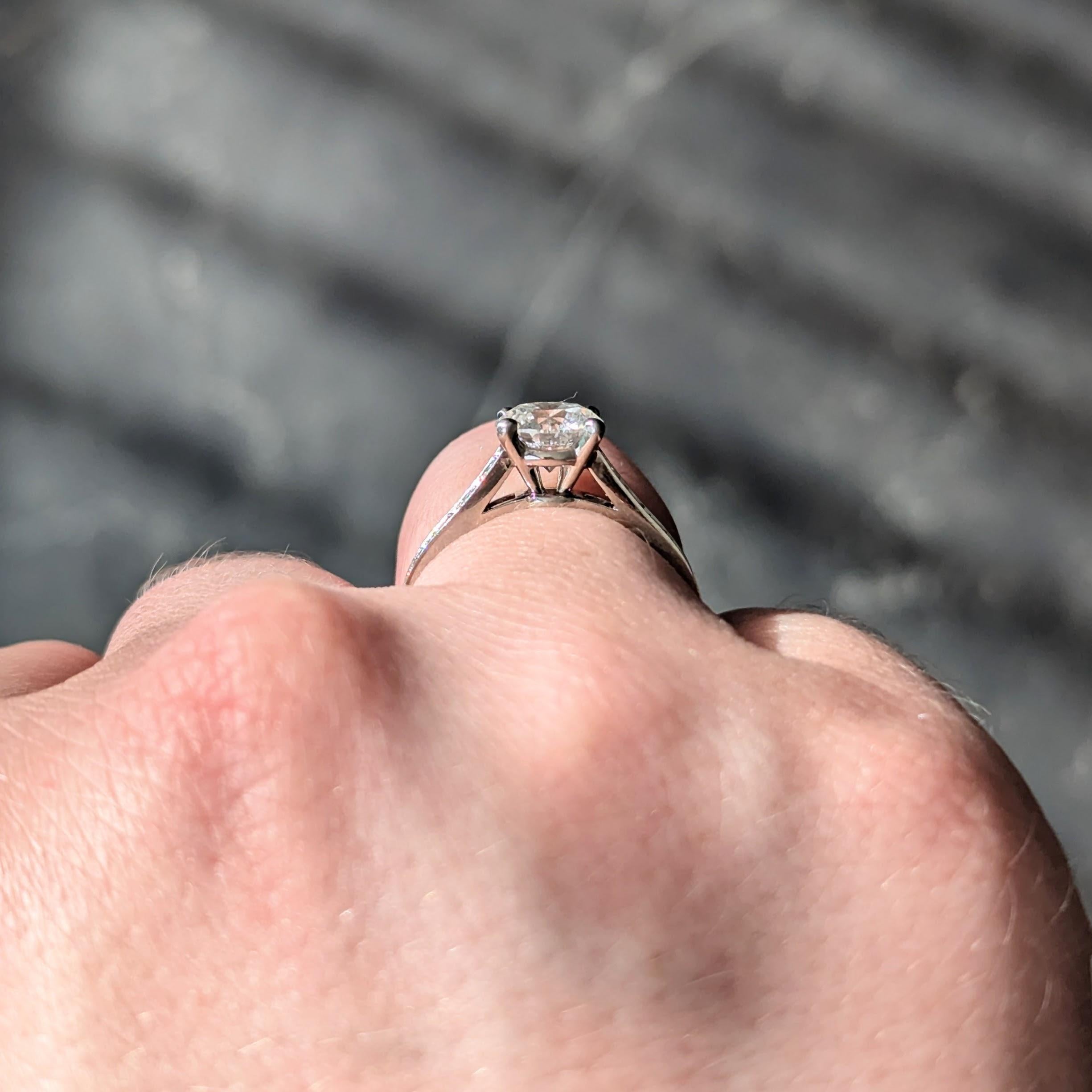 Cartier French 2.00 CTW Brilliant Diamond Platinum Contemporary Engagement Ring