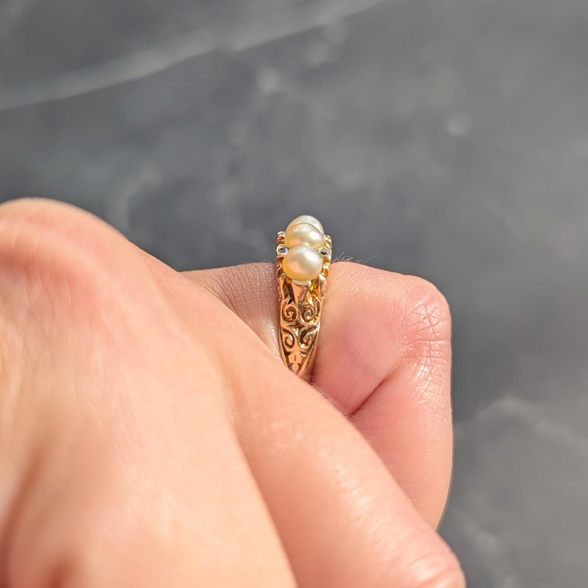 Art Nouveau Pearl Diamond 18 Karat Yellow Gold Antique Scrolling Band Ring