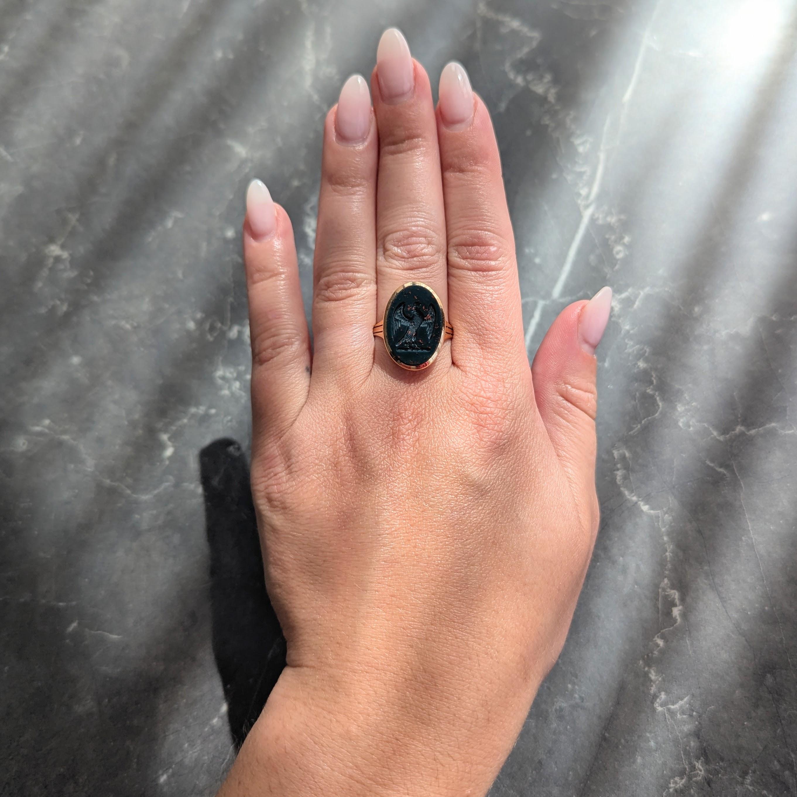 Edwardian Bloodstone 18K Yellow Gold Antique Carved Eagle Intaglio Signet Ring