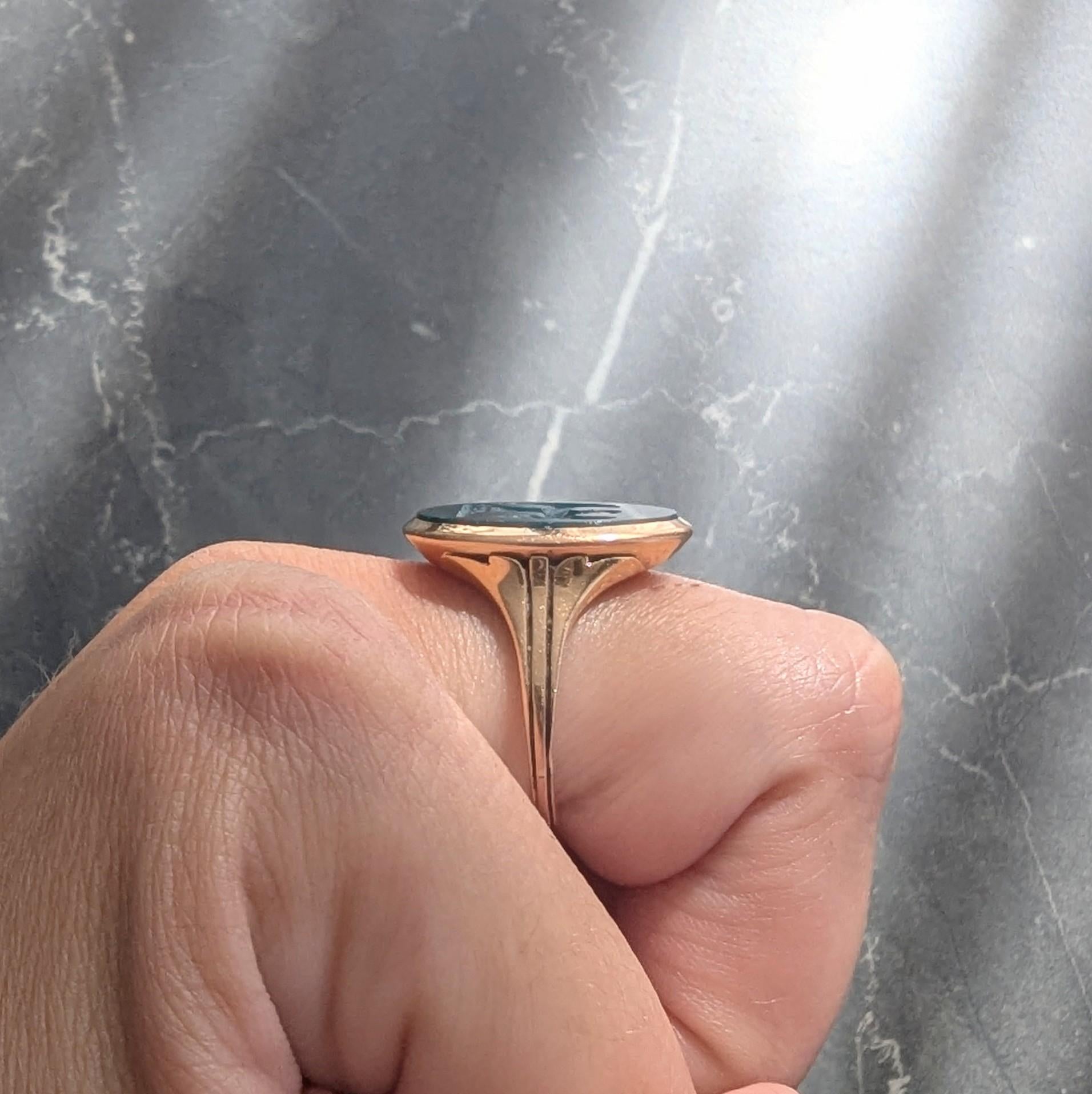 Edwardian Bloodstone 18K Yellow Gold Antique Carved Eagle Intaglio Signet Ring
