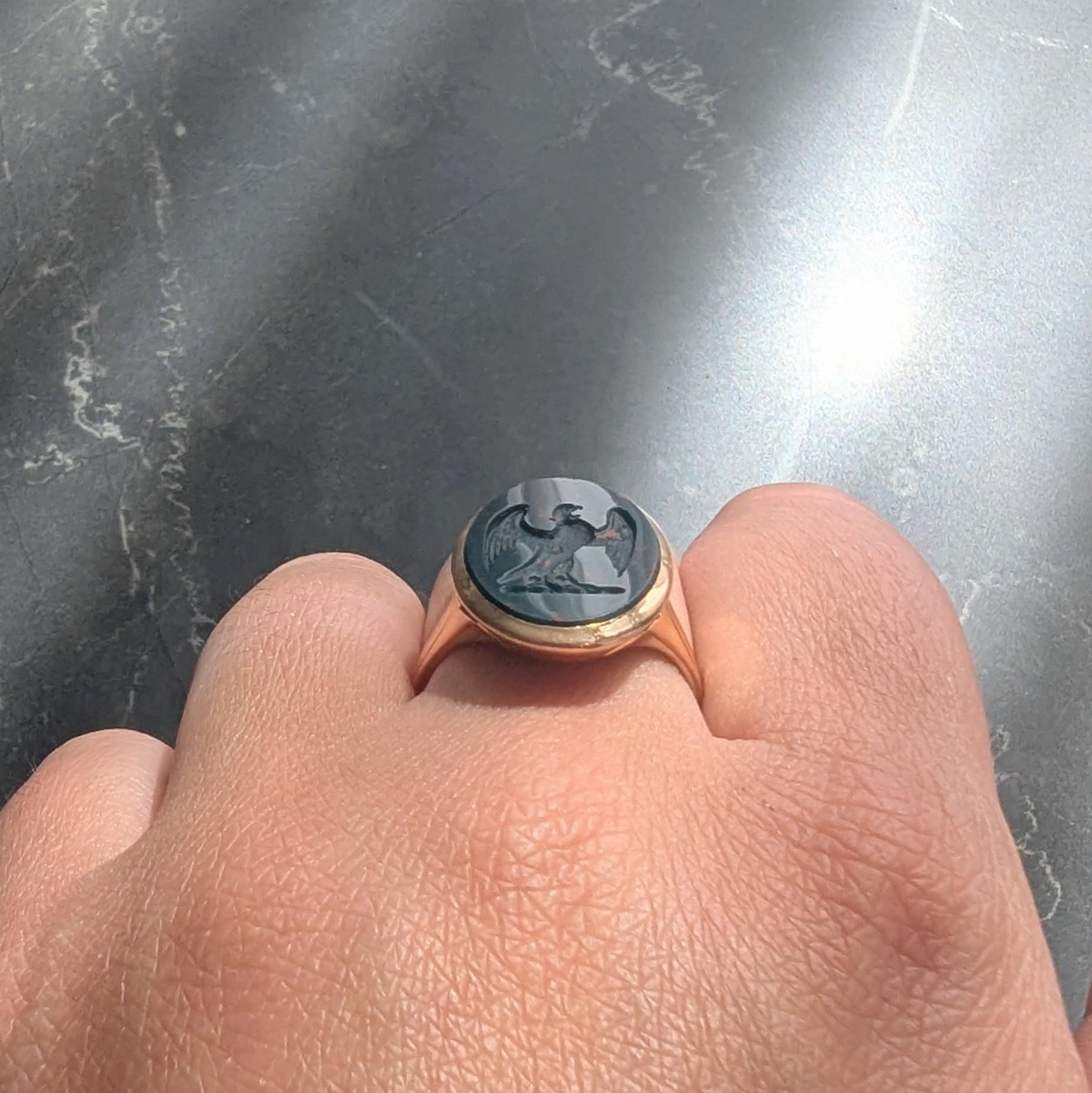 Edwardian Bloodstone 18K Yellow Gold Antique Carved Eagle Intaglio Signet Ring