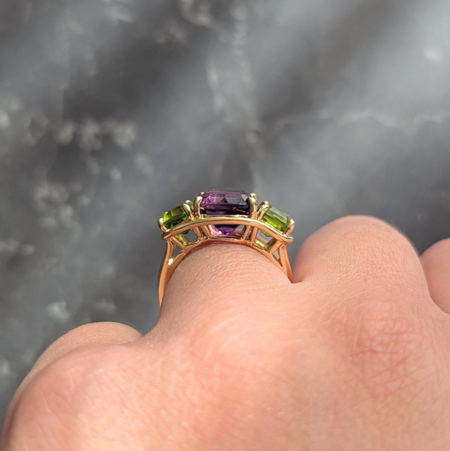 Verdura 1990's Amethyst Peridot 18 Karat Yellow Gold Vintage Three Stone Ring