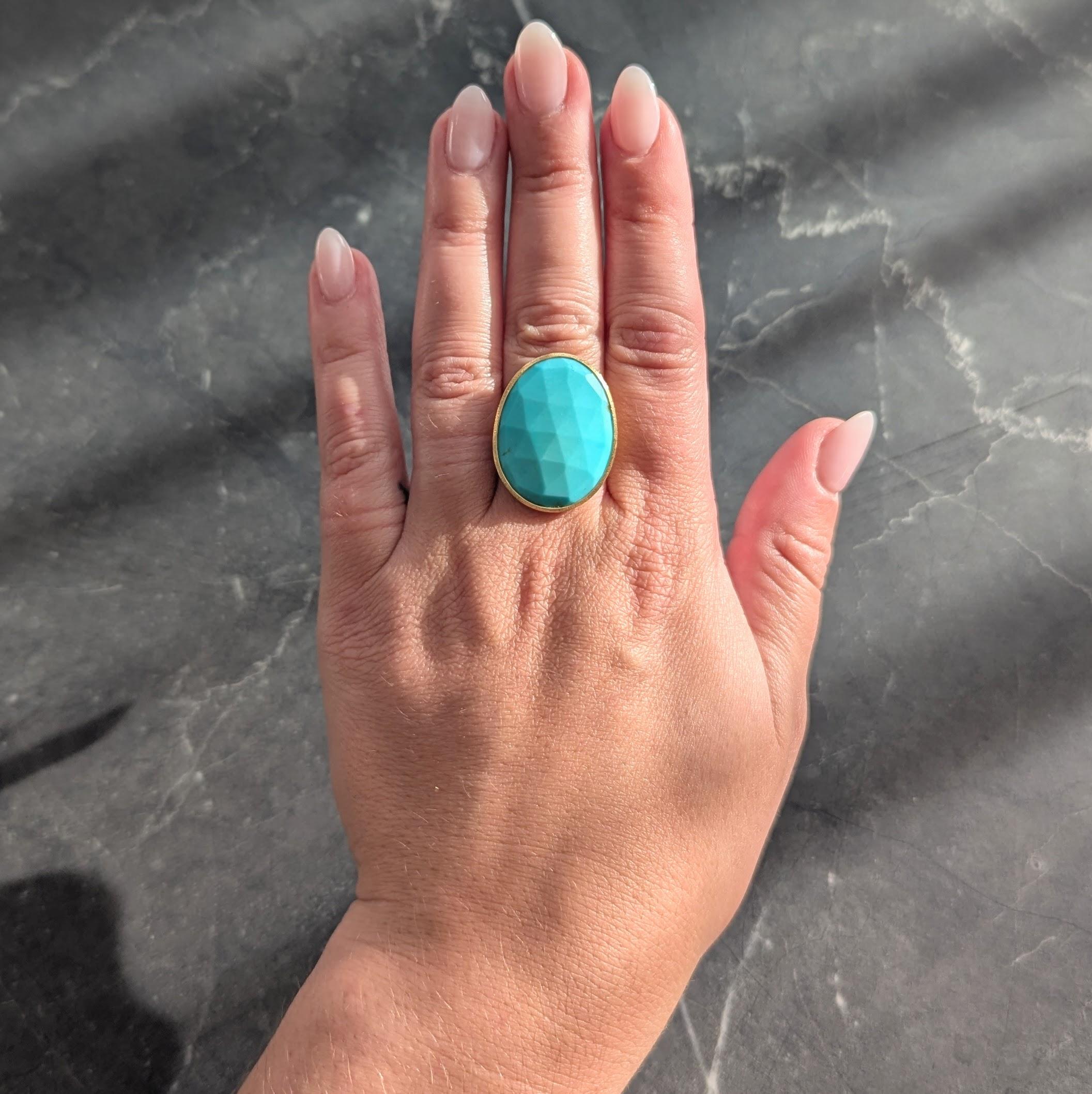 Marco Bicego Contemporary Turquoise 18 Karat Yellow Gold Lunaria Bezel Ring