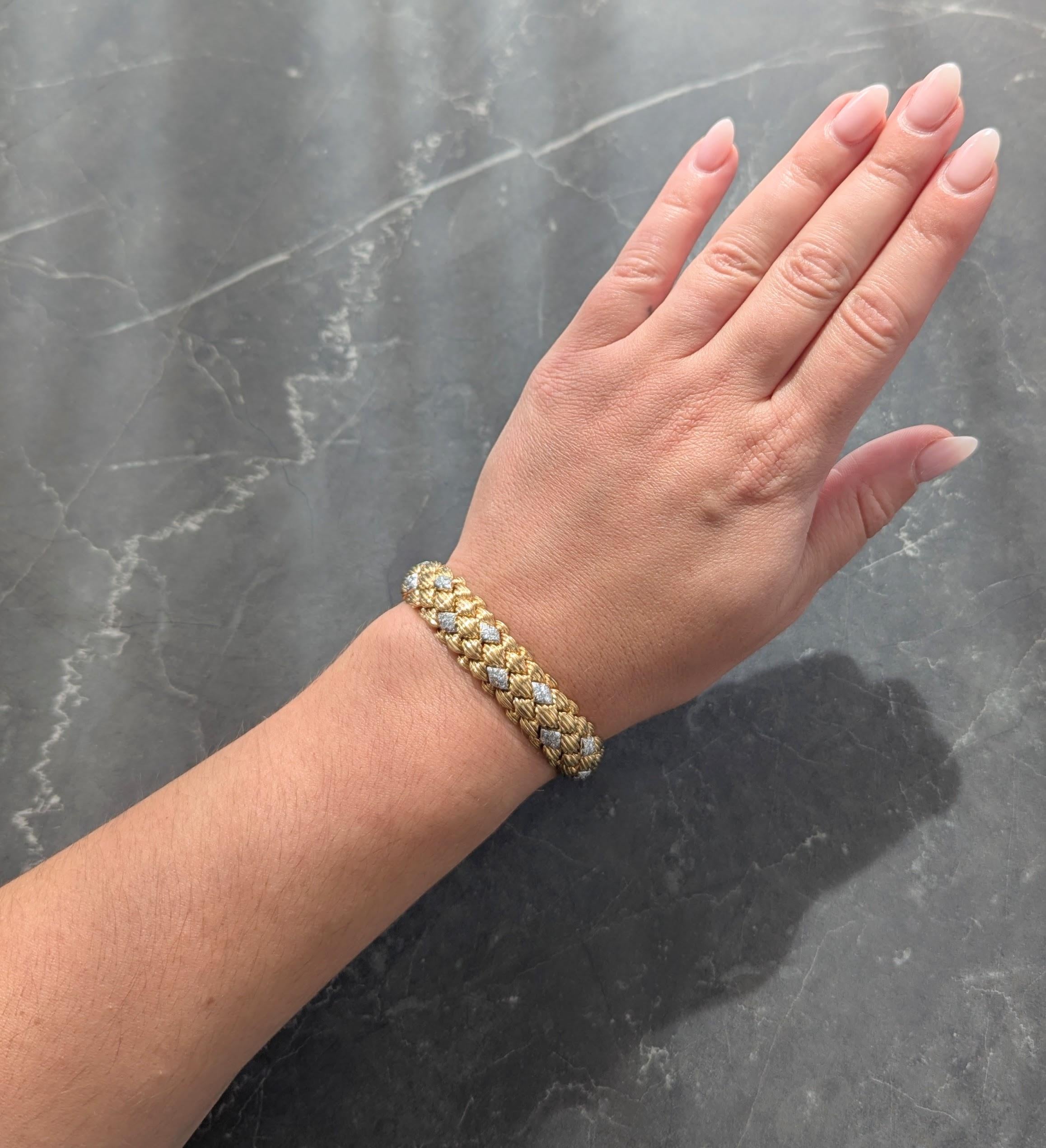 David Webb 1980's Diamond Platinum 18 Karat Gold Vintage Harlequin Bracelet