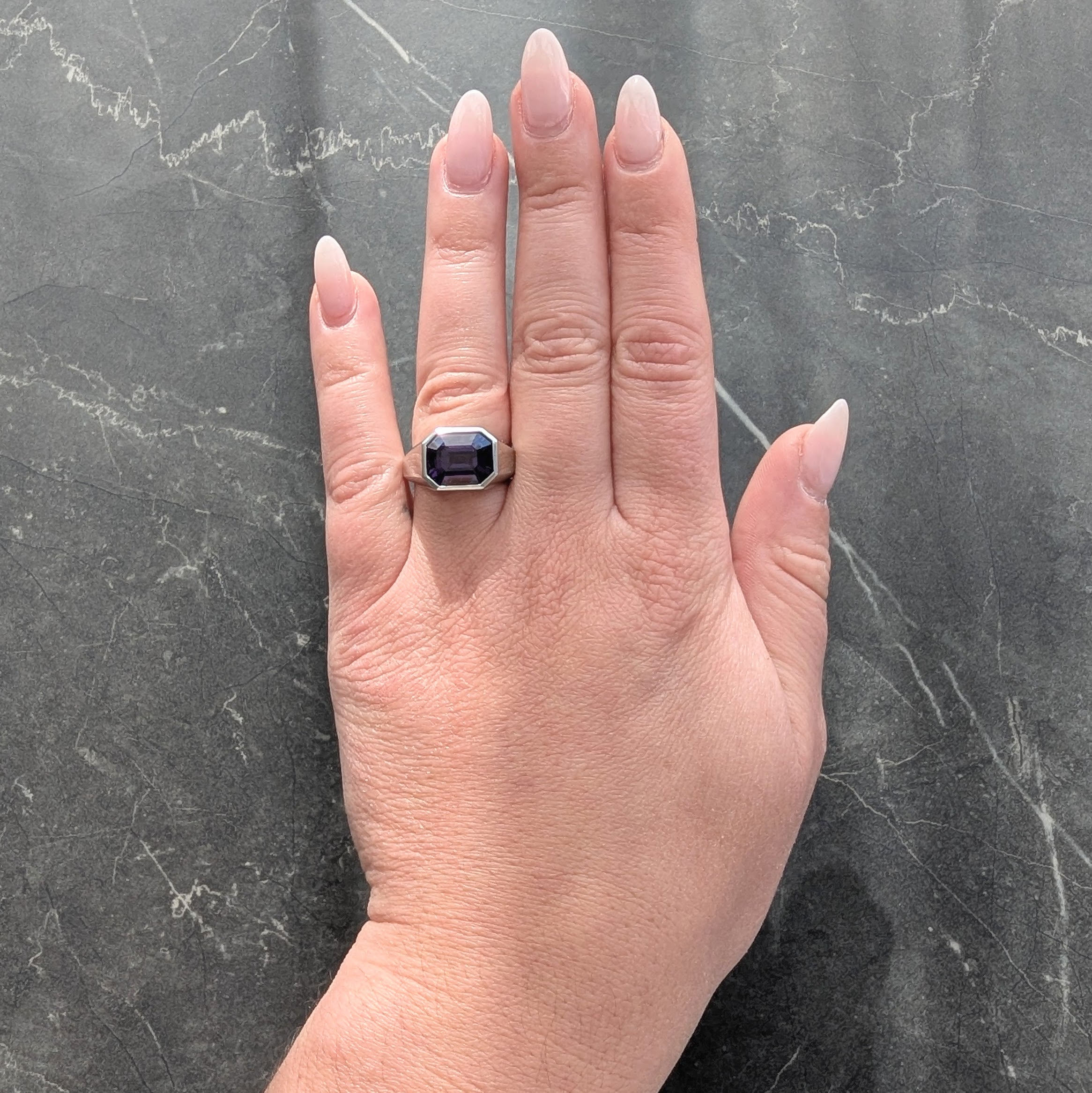 Cartier Art Deco 7.83 CTW No Heat Ceylon Purple Sapphire Platinum Unisex Signet Ring