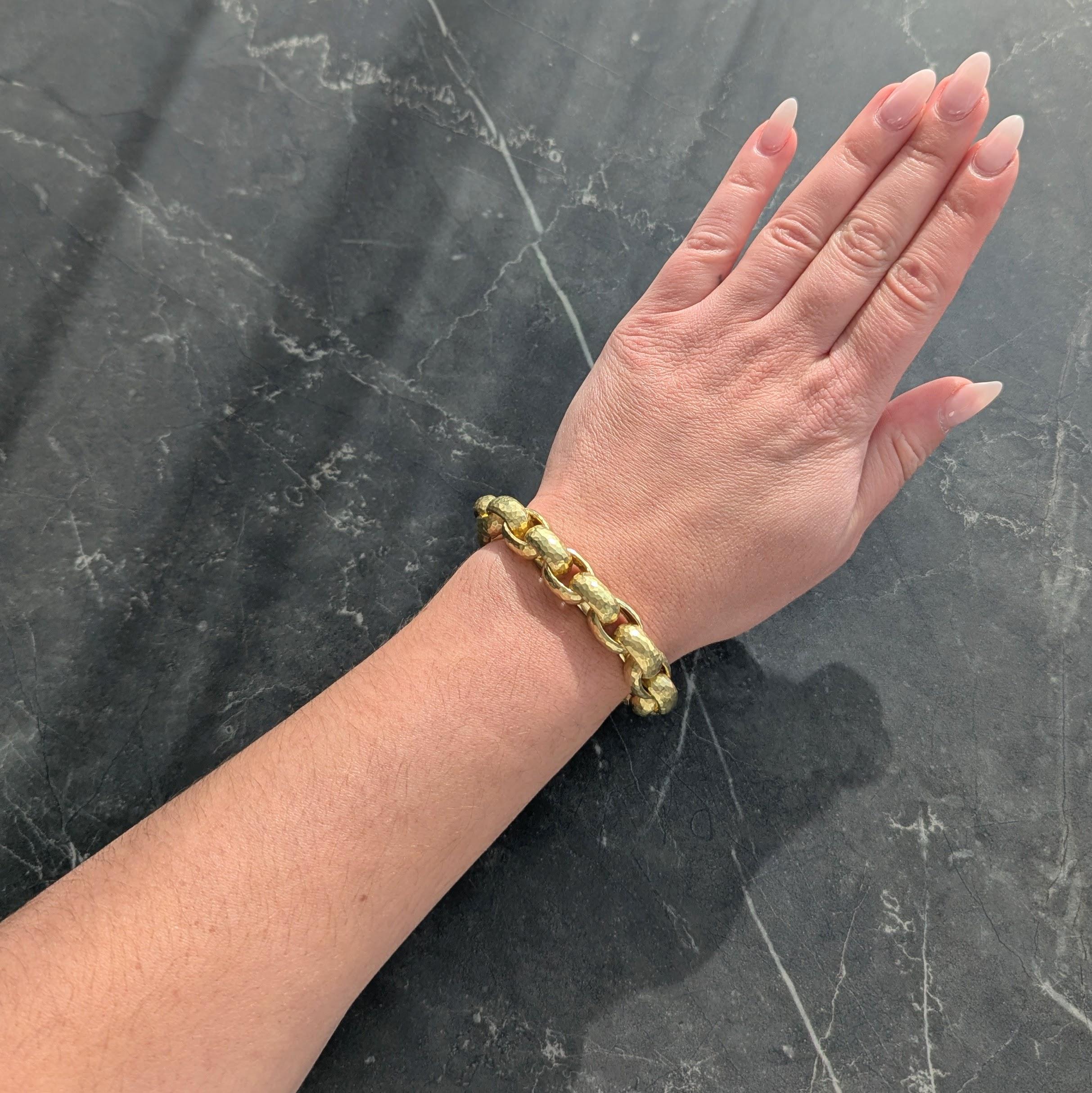 Paloma Picasso Tiffany & Co. 1980's Vintage 18K Gold Hammered Link Bracelet