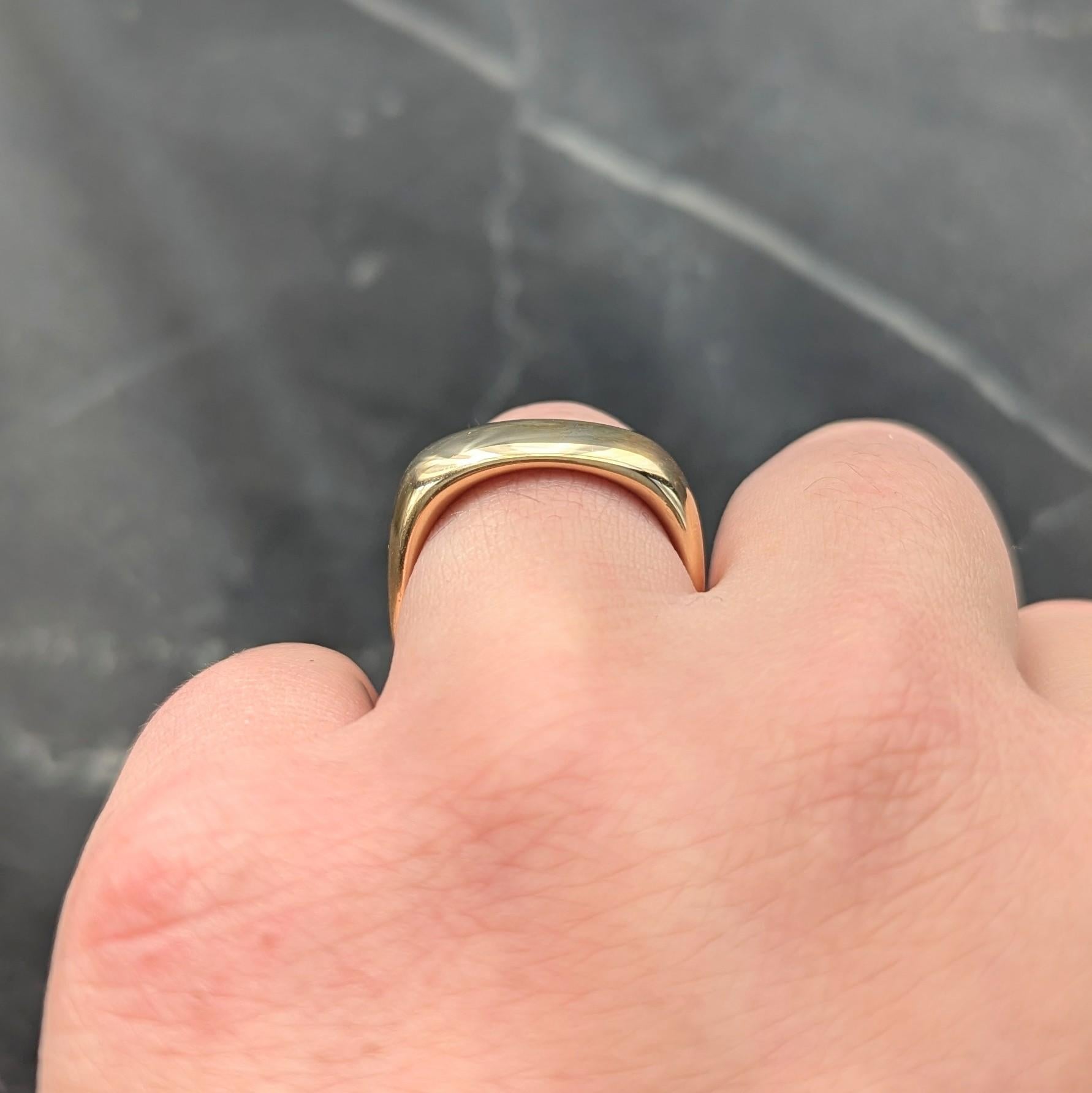 Tiffany & Co. 2003 18 Karat Yellow Gold Vintage Cushion Band Ring