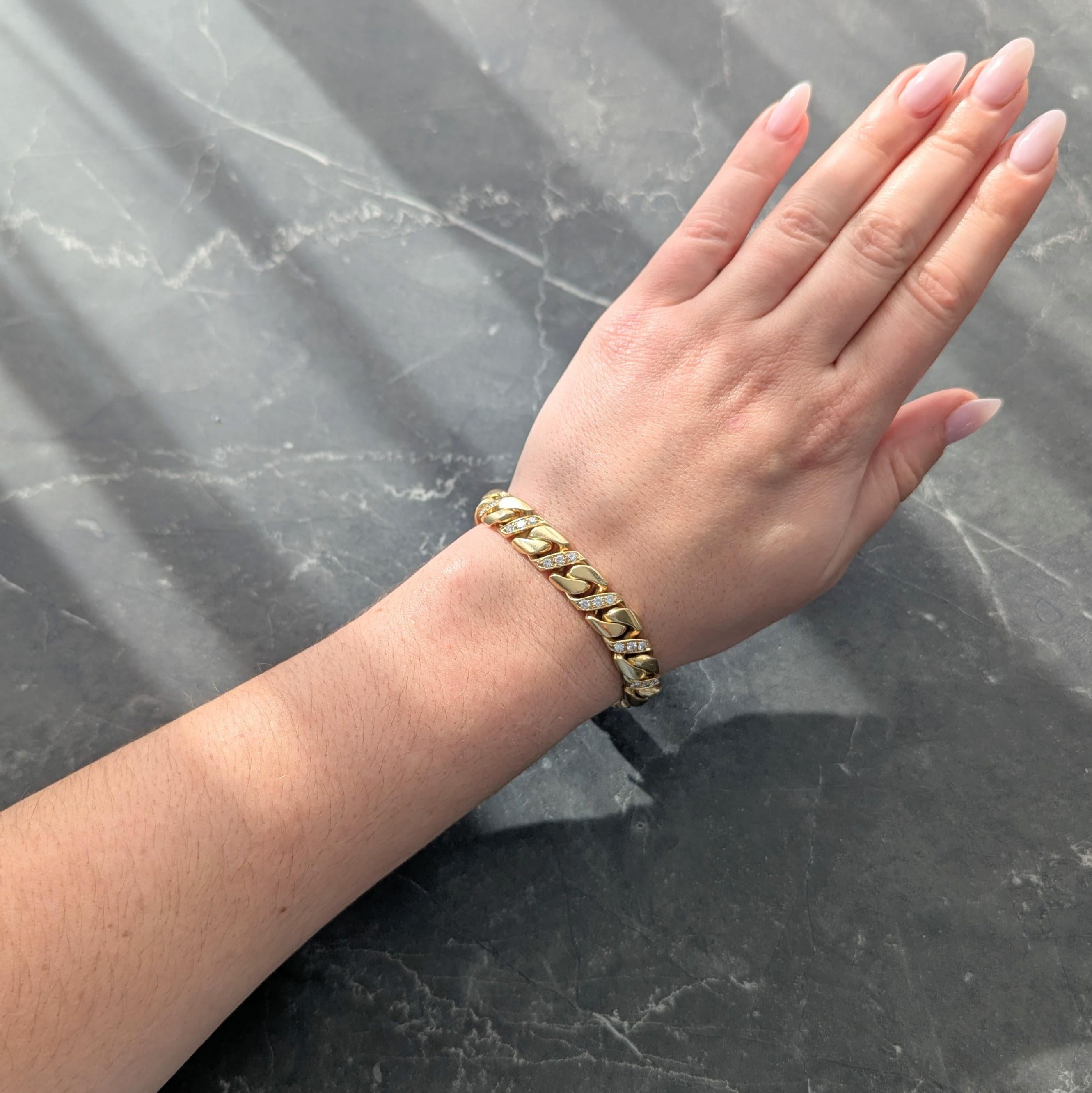 Bulgari 1970's Diamond 18 Karat Yellow Gold Vintage Fancy Curb Link Bracelet