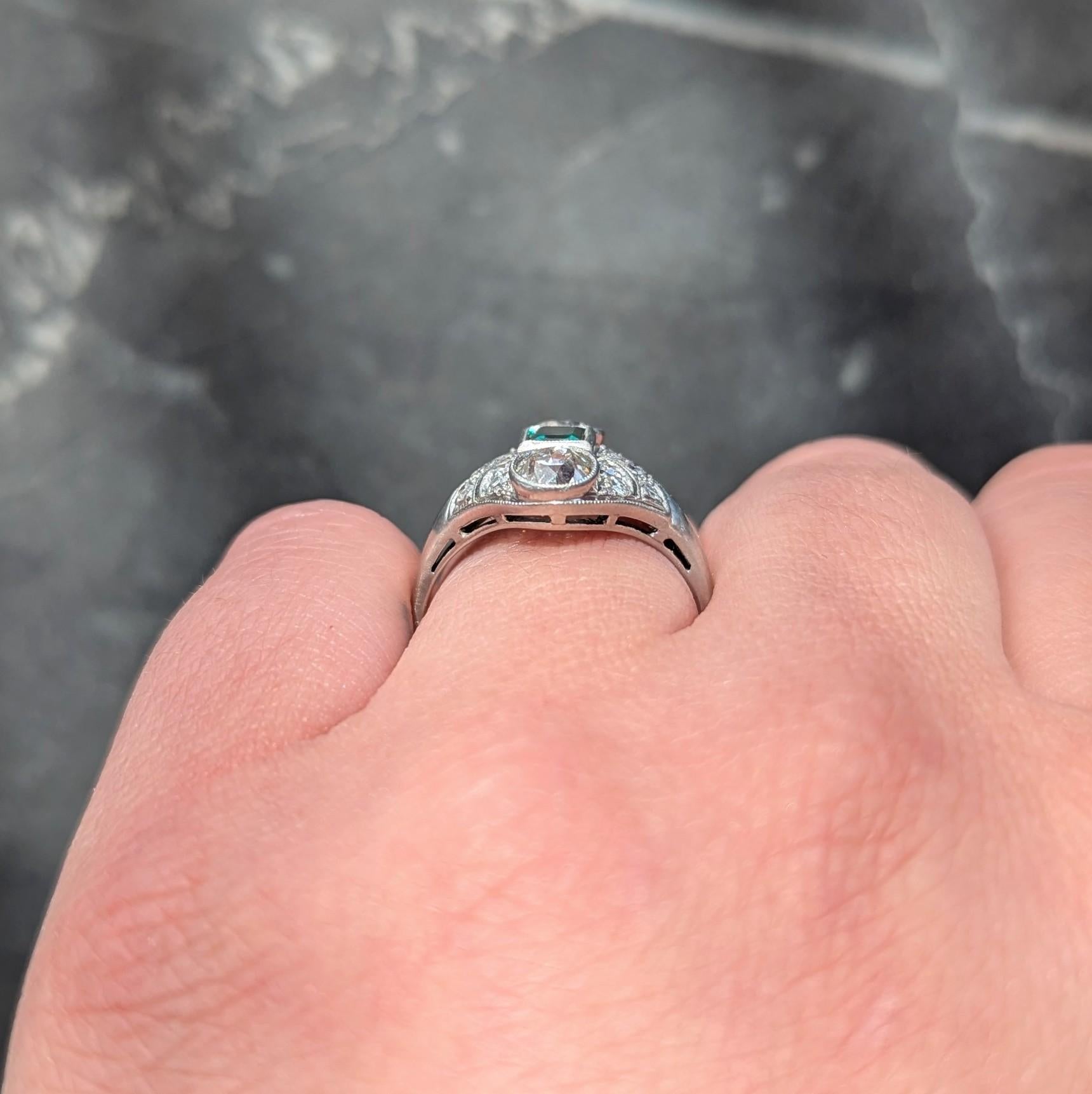 Art Deco 1.75 CTW Emerald Diamond Platinum Vintage Navette Dinner Ring