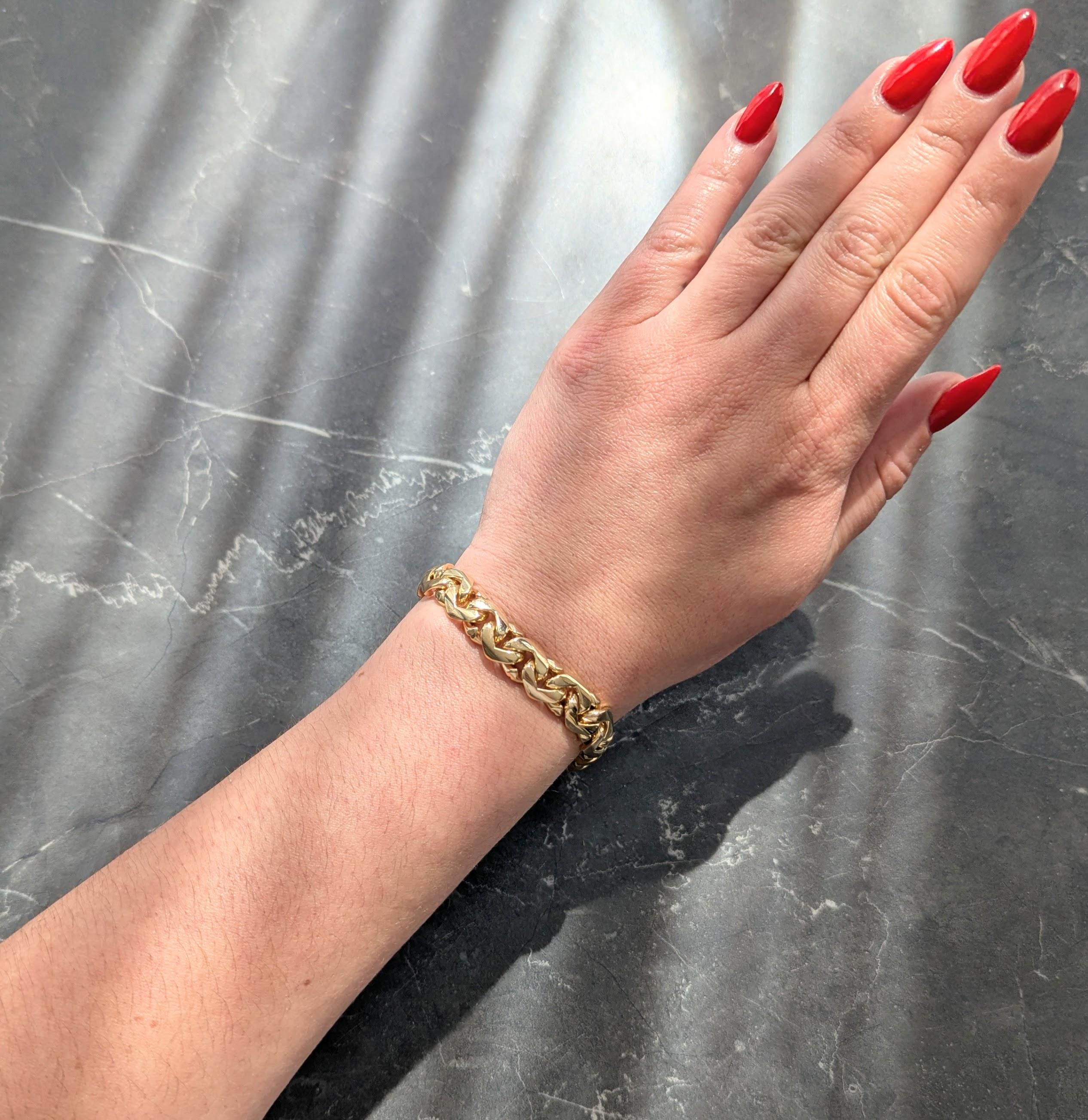 Bulgari 1970's 18 Karat Yellow Gold Vintage Chestnut Unisex Link Bracelet