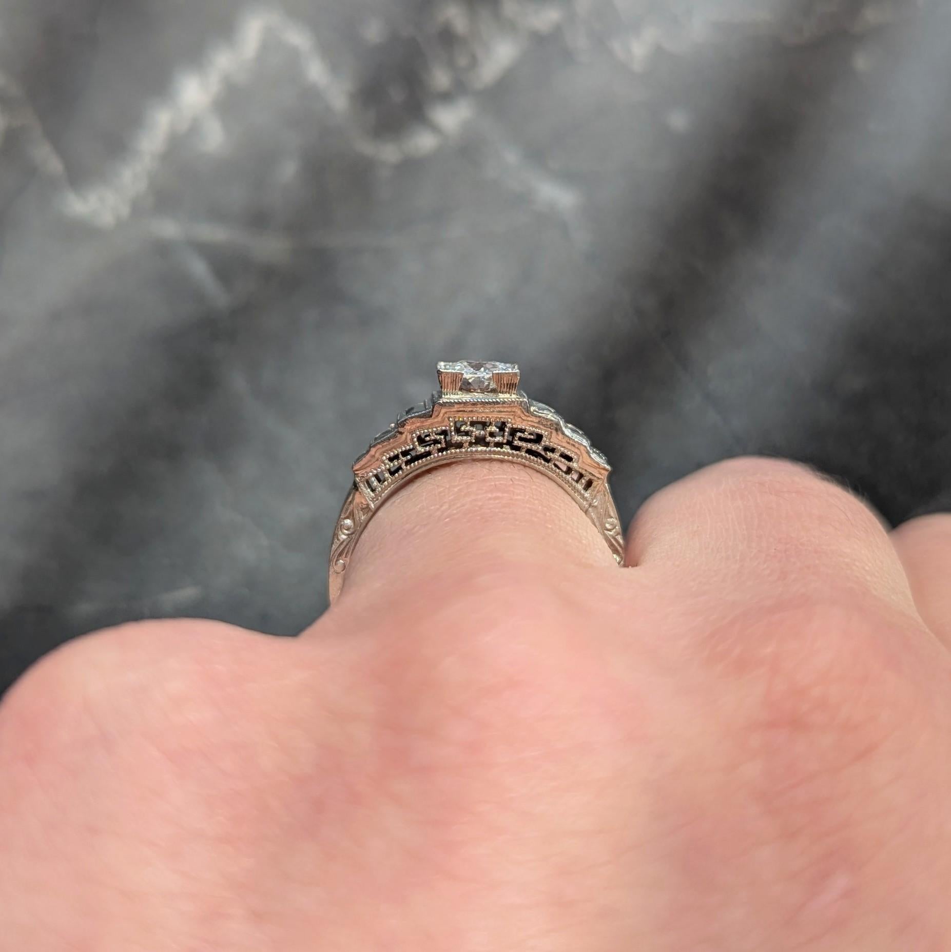 Art Deco Old European Cut Diamond 18 Karat White Gold Vintage Engagement Ring