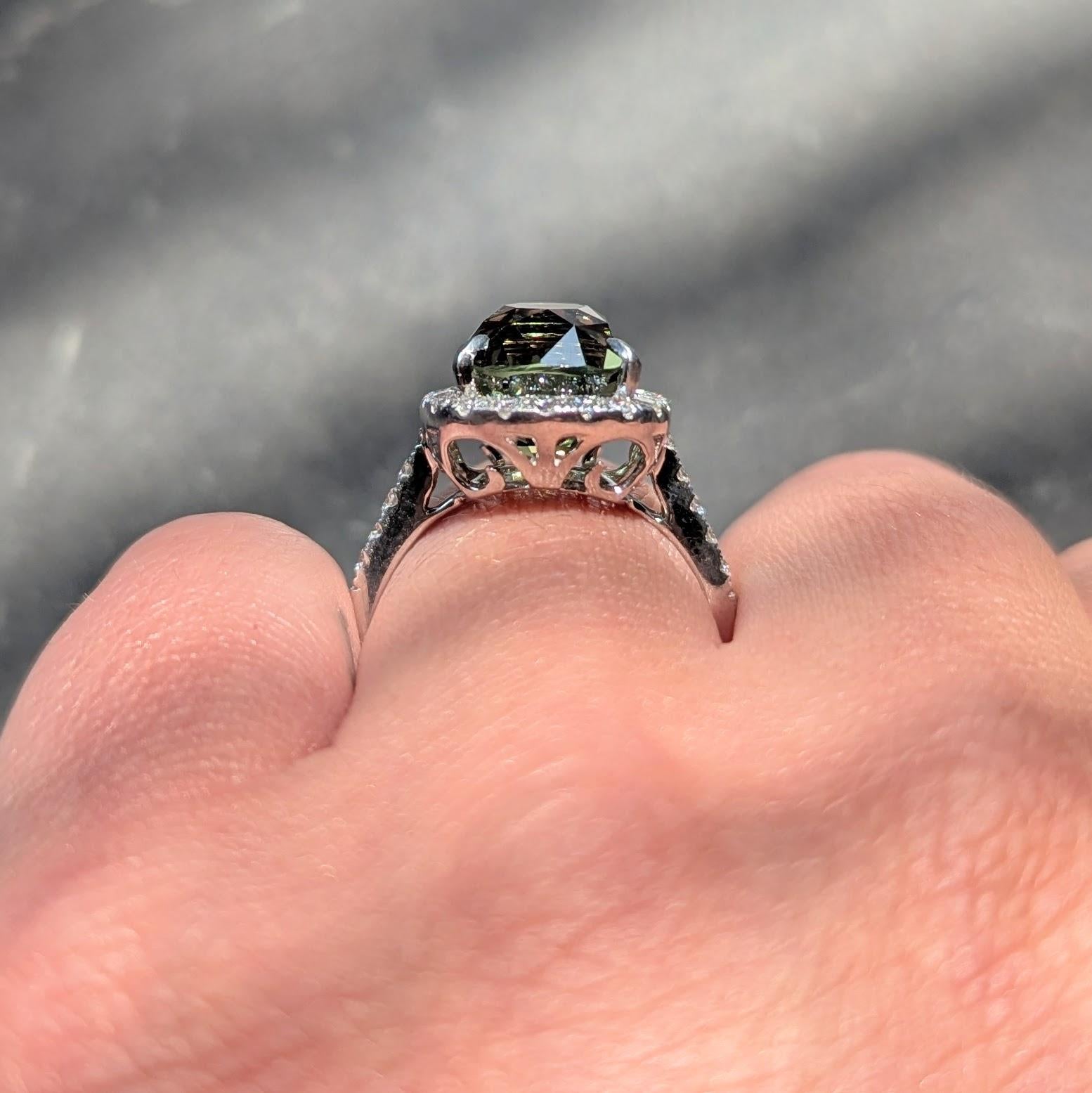 Orianne 2000's 8.65 CTW Alexandrite Diamond 18K White Gold Contemporary Ring