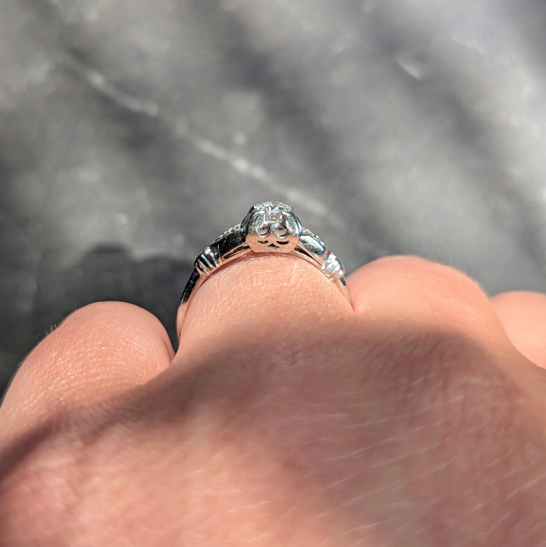 Retro Old European Diamond 18 Karat White Gold Vintage Buckle Engagement Ring